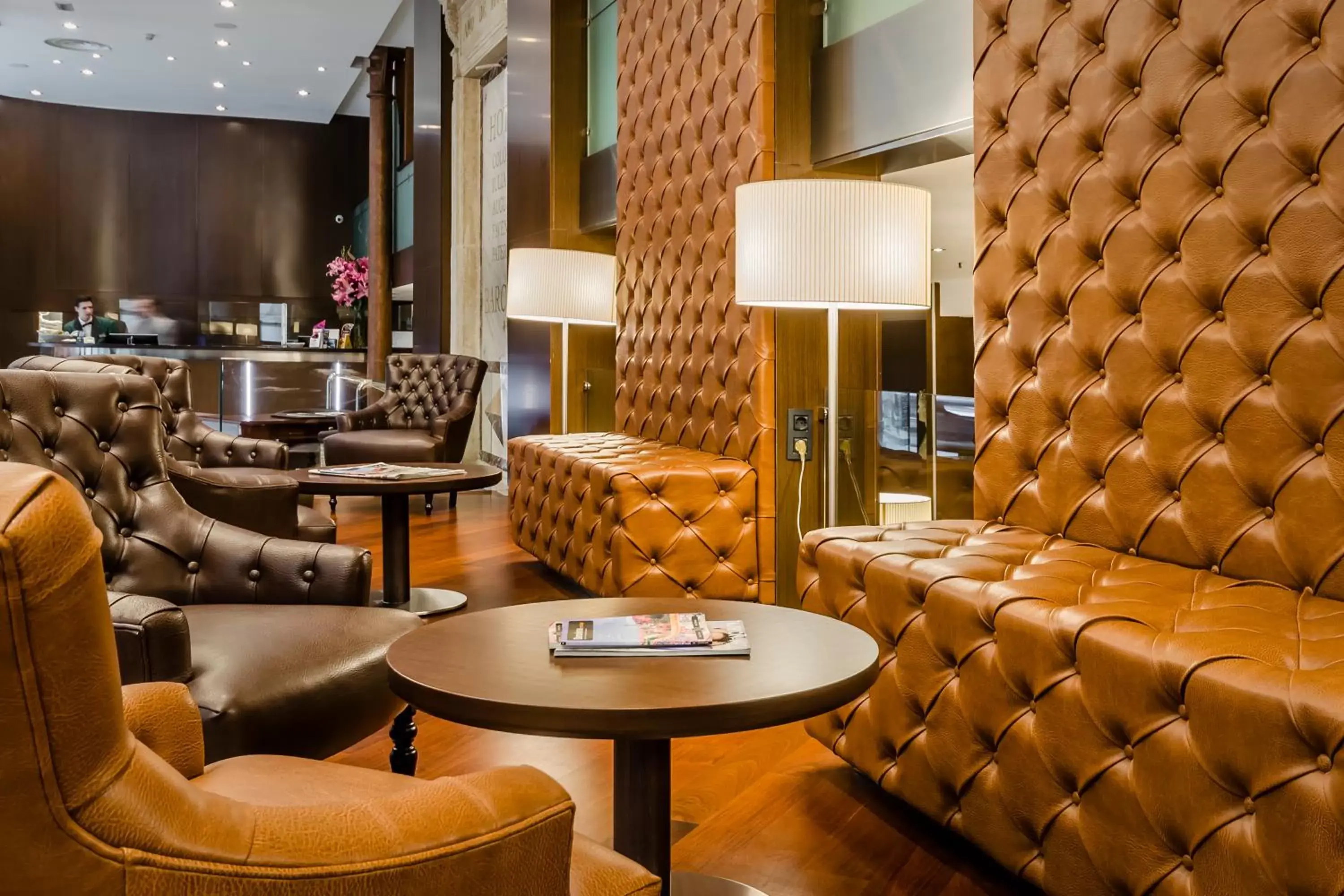 Lobby or reception, Lounge/Bar in Gran Hotel Barcino