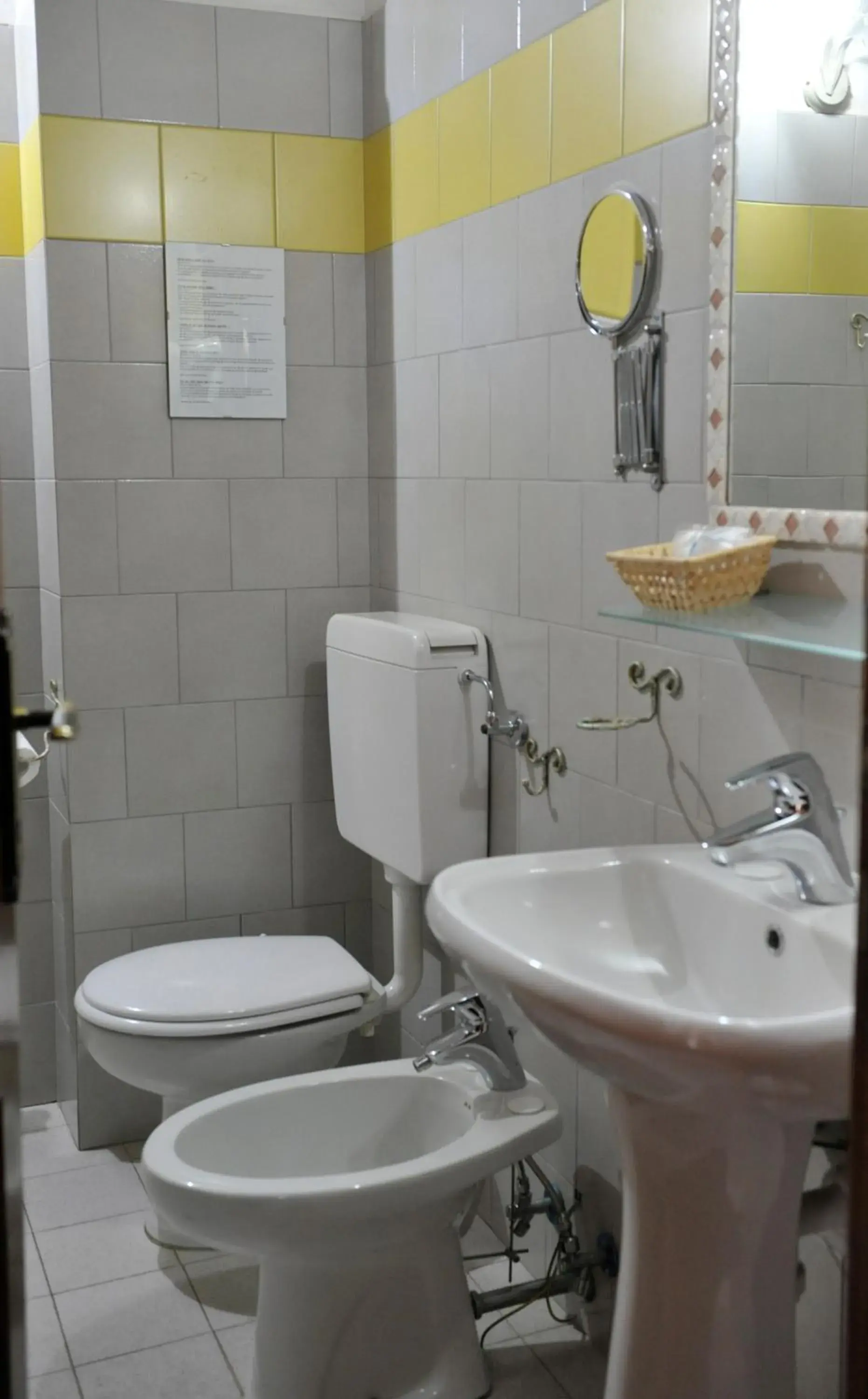 Toilet, Bathroom in Villa Schiatti