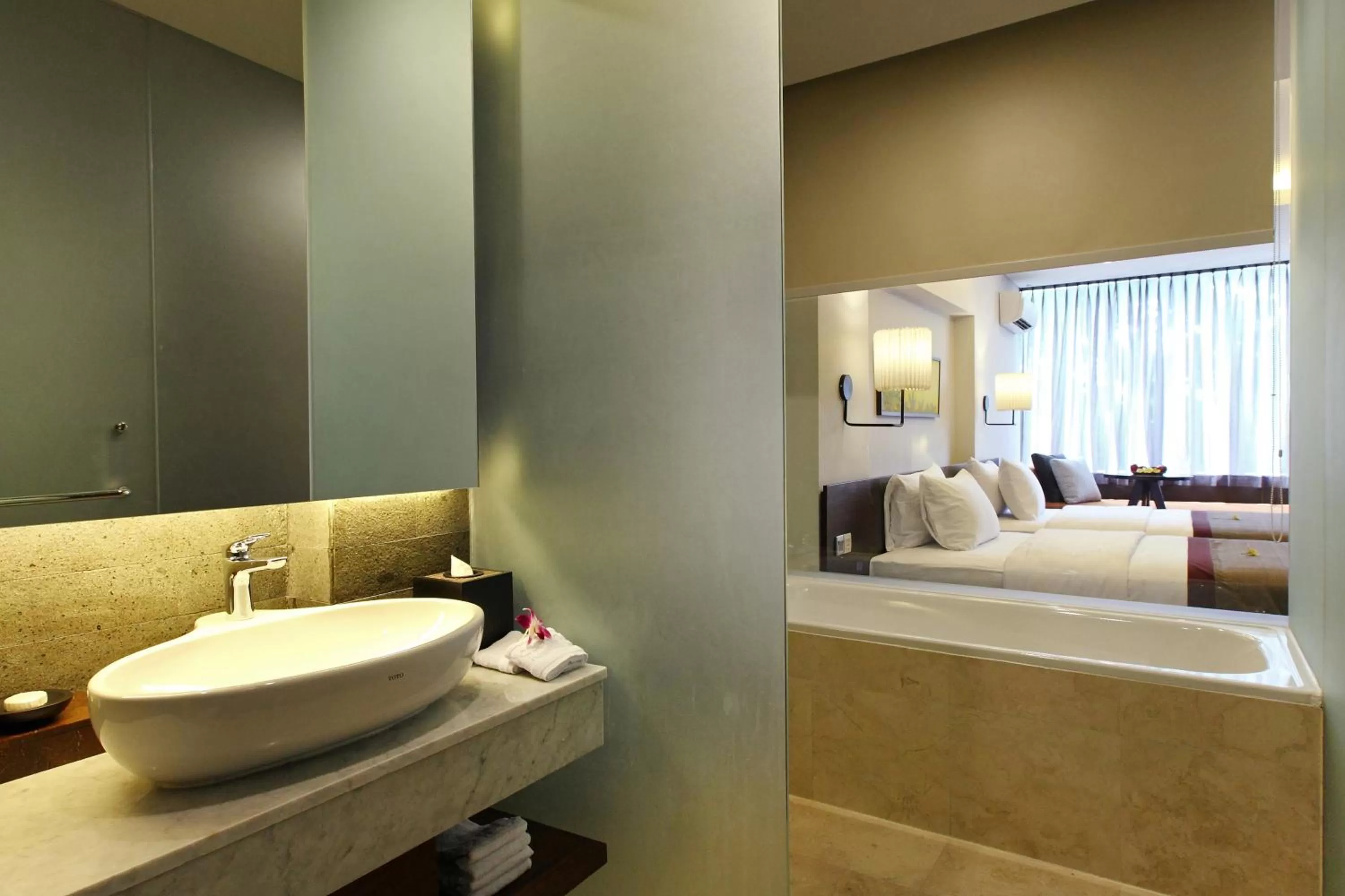 Bathroom, Bed in Watermark Hotel & Spa Bali