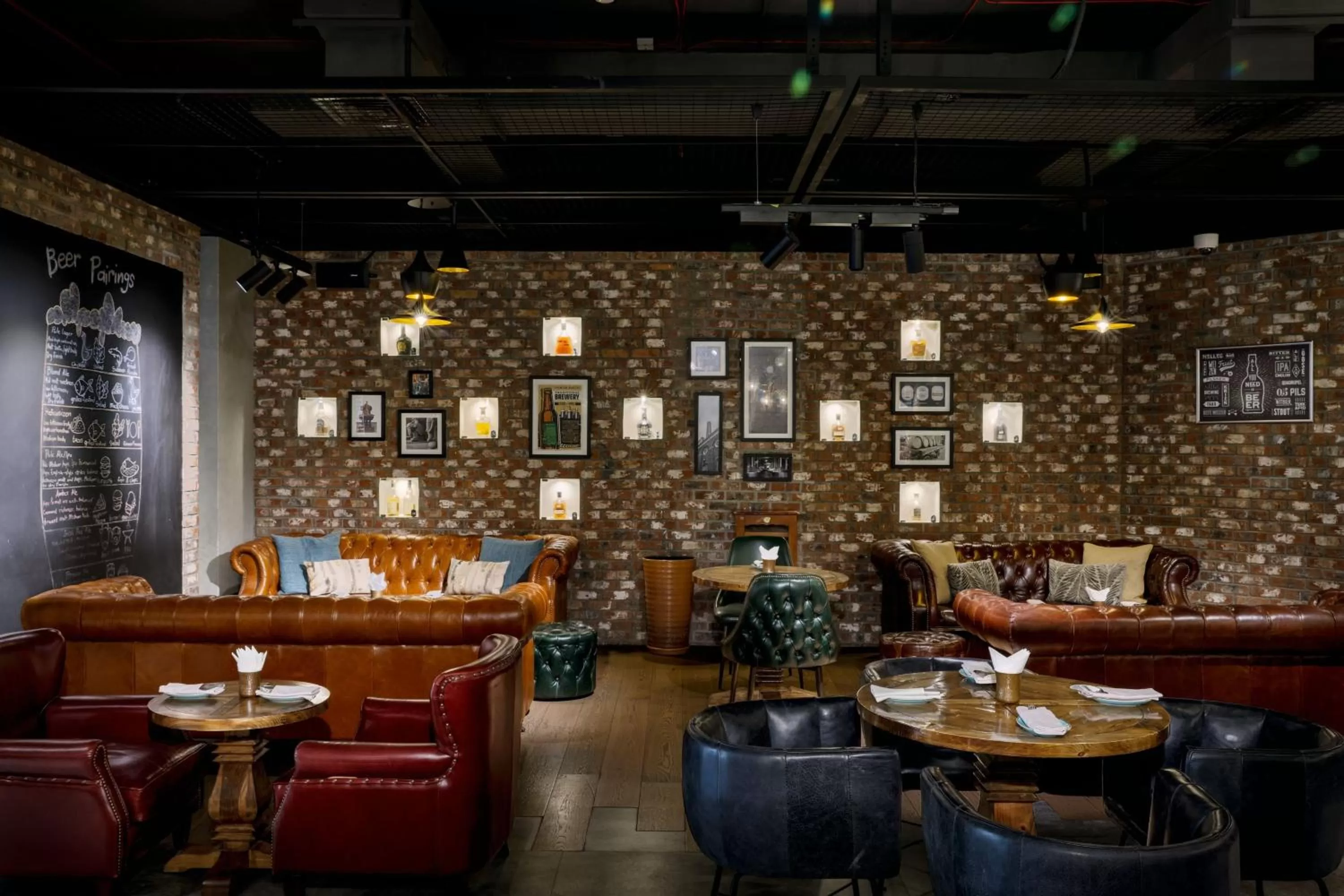 Lounge or bar in Le Méridien Dubai Hotel & Conference Centre