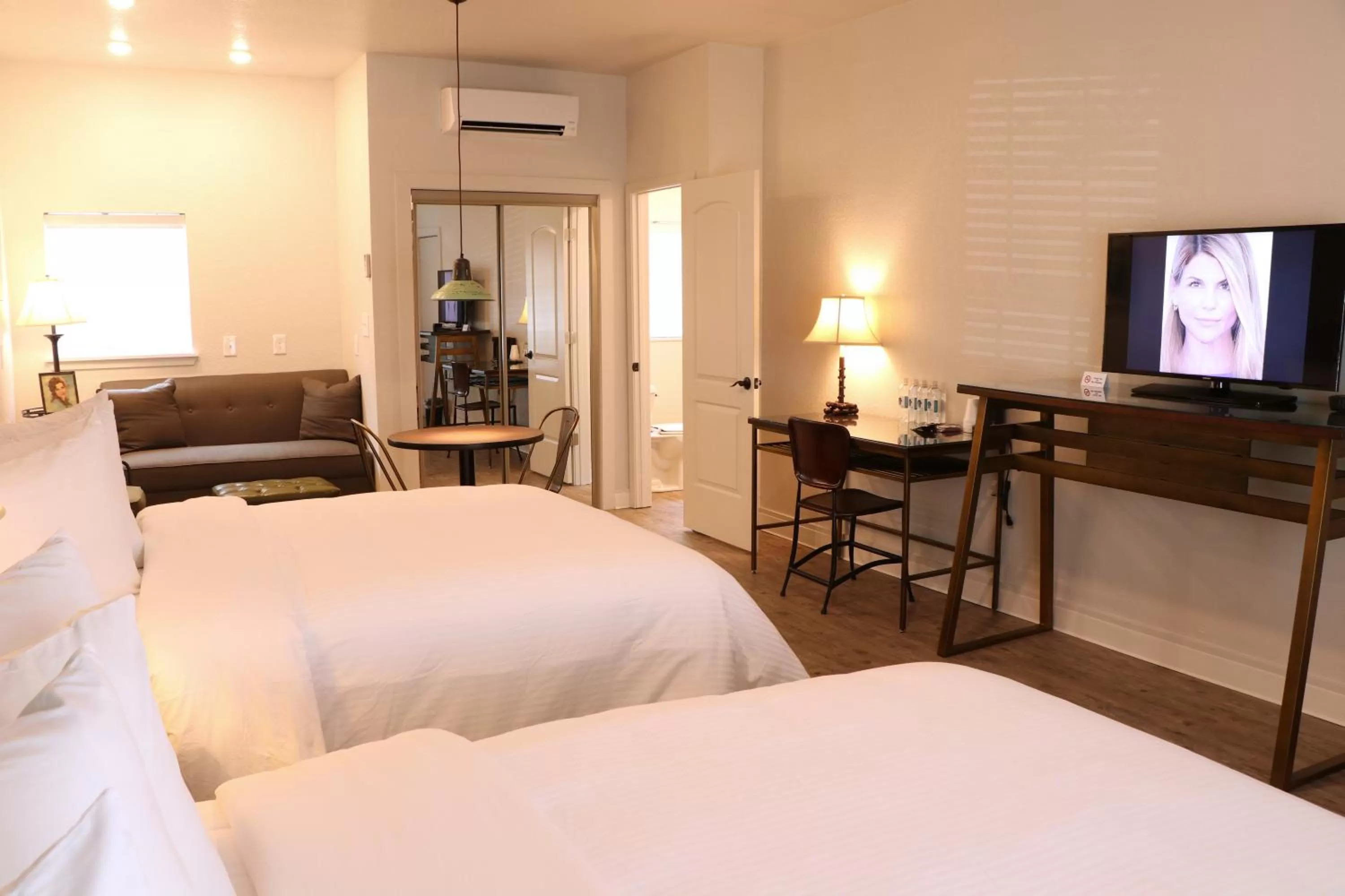 Standard Double Room in Best Court