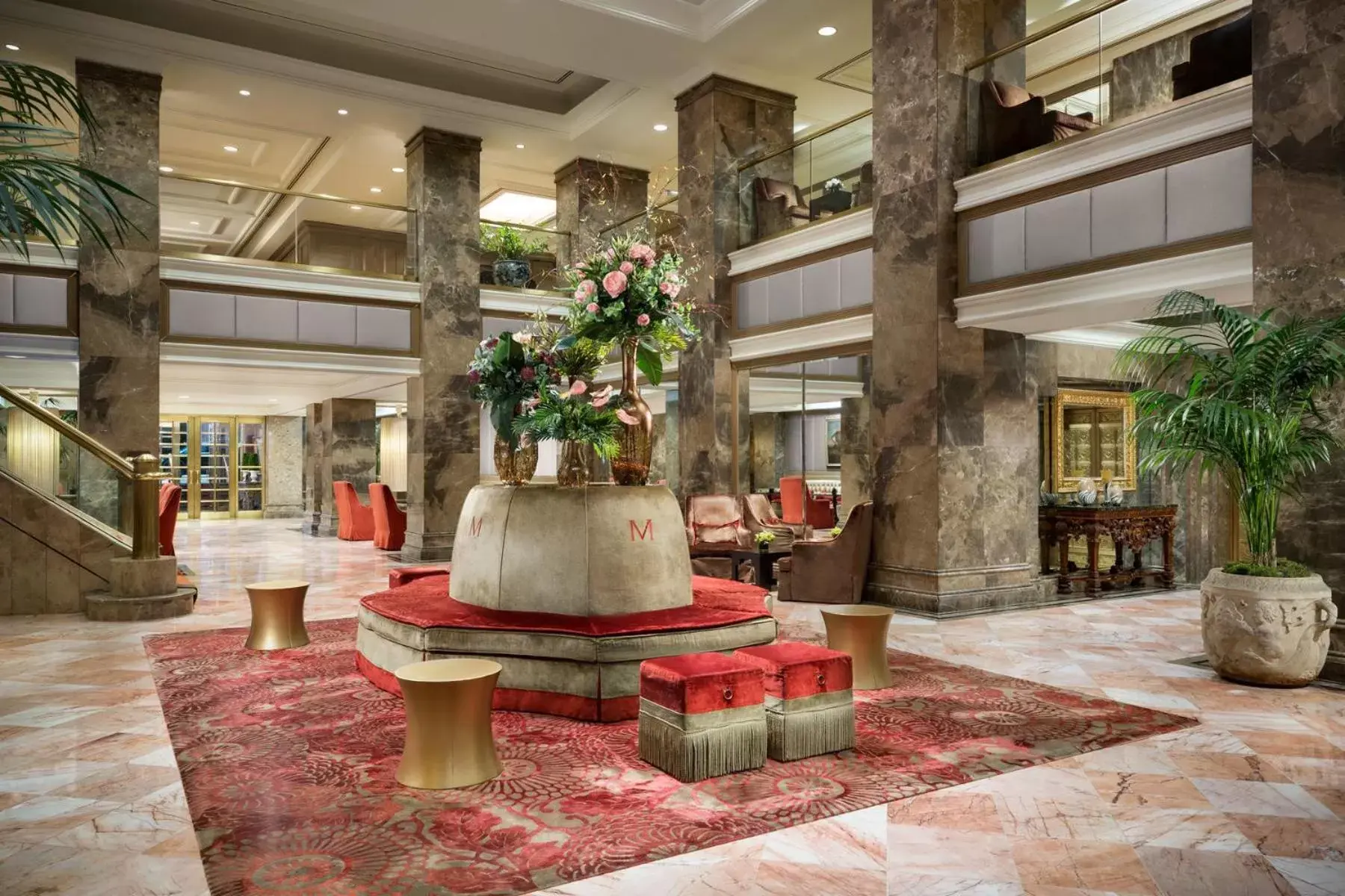 Lobby or reception in Michelangelo Hotel