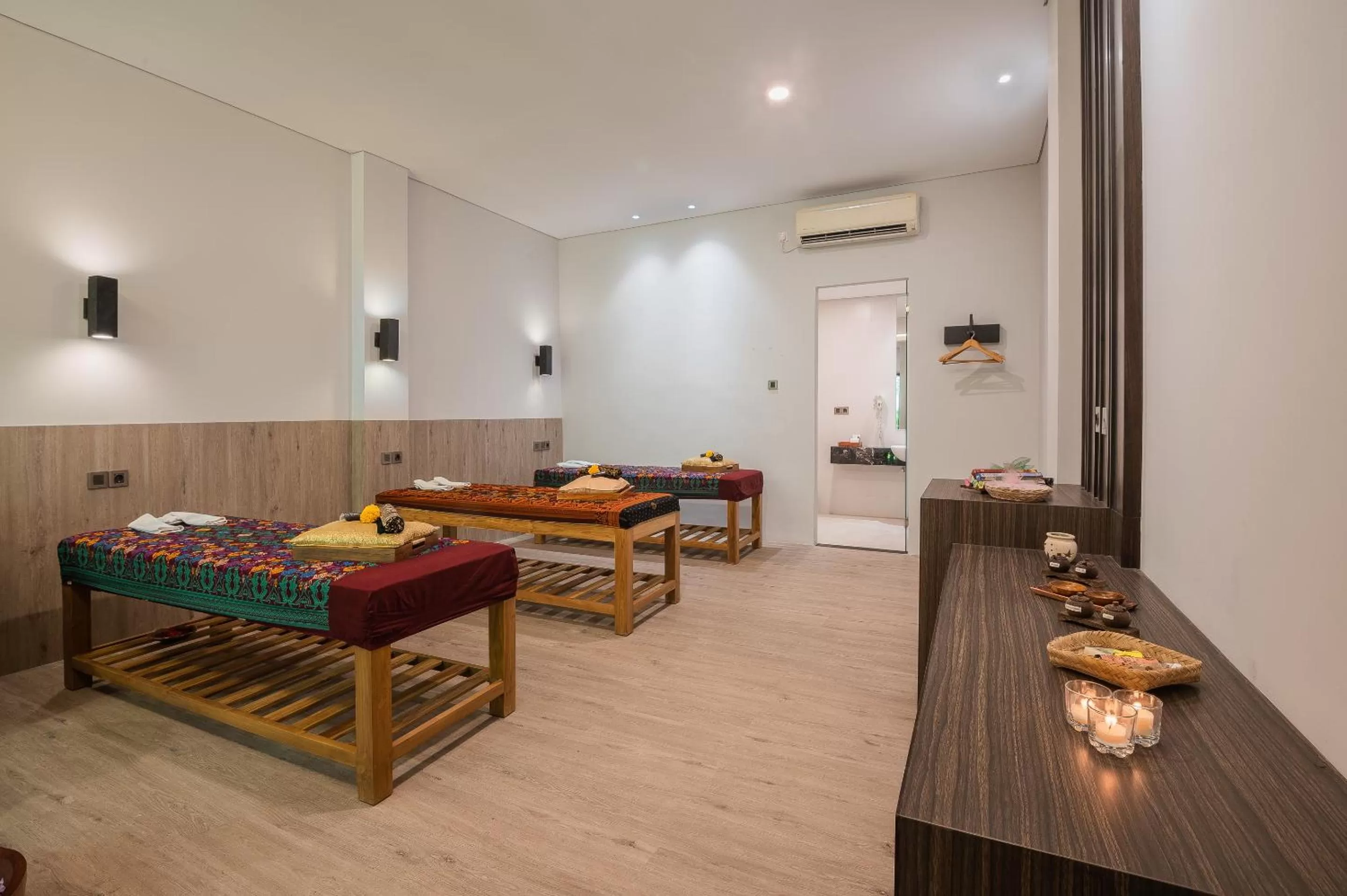 Massage in Padmasari Resort Lovina