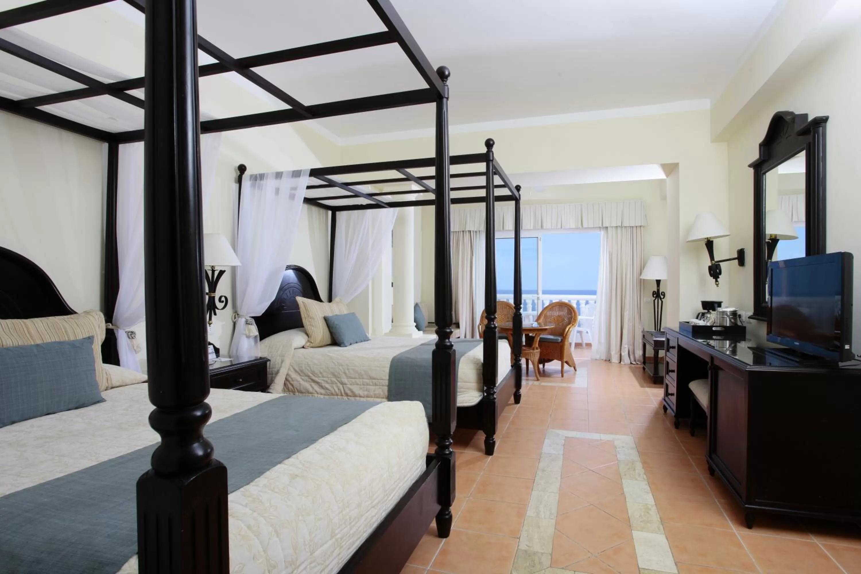 Junior Suite Superior Sea View (1 Adult + 3 Children) in Bahia Principe Grand Jamaica - All Inclusive