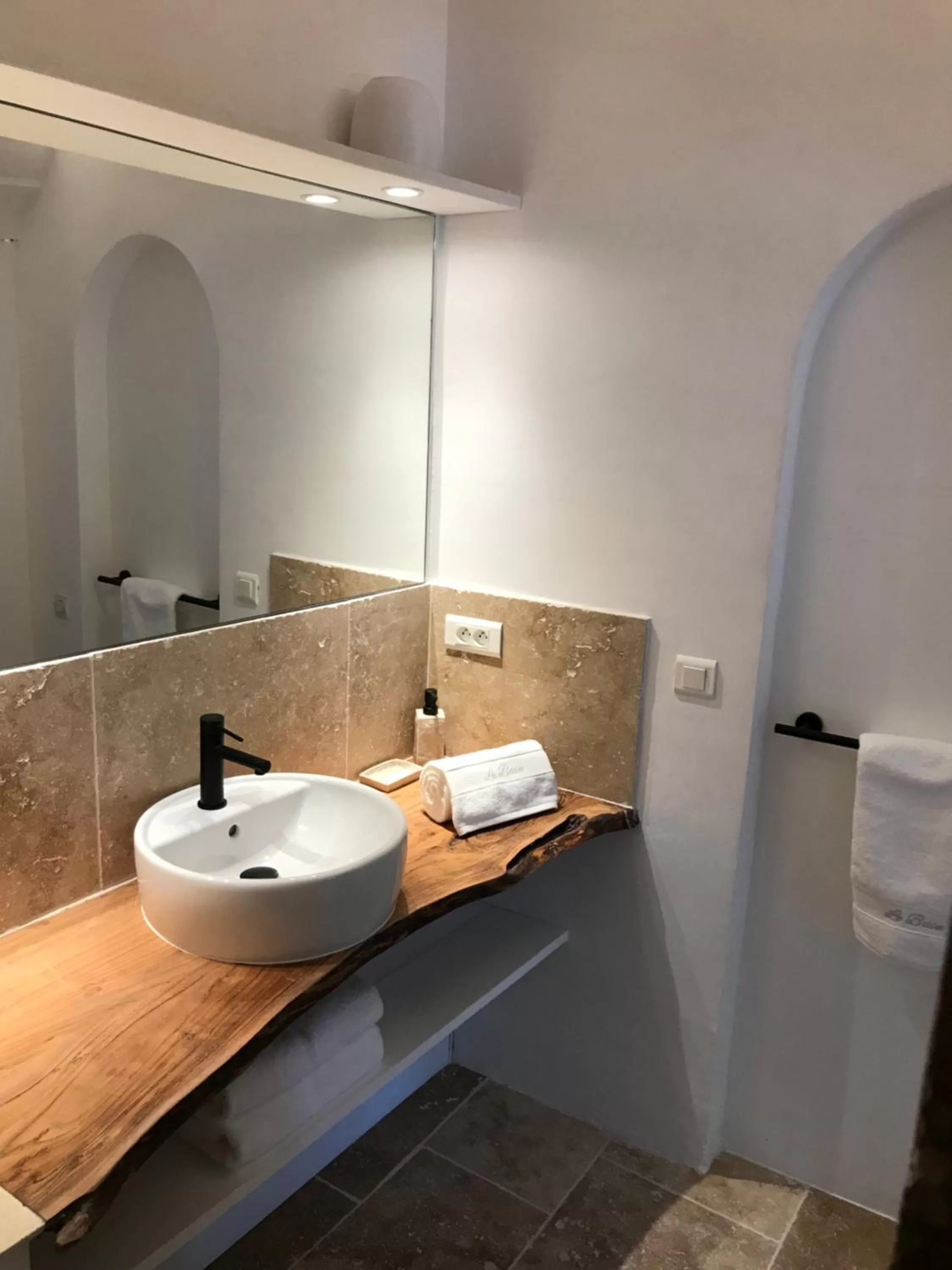 Bathroom in Les Bosquets