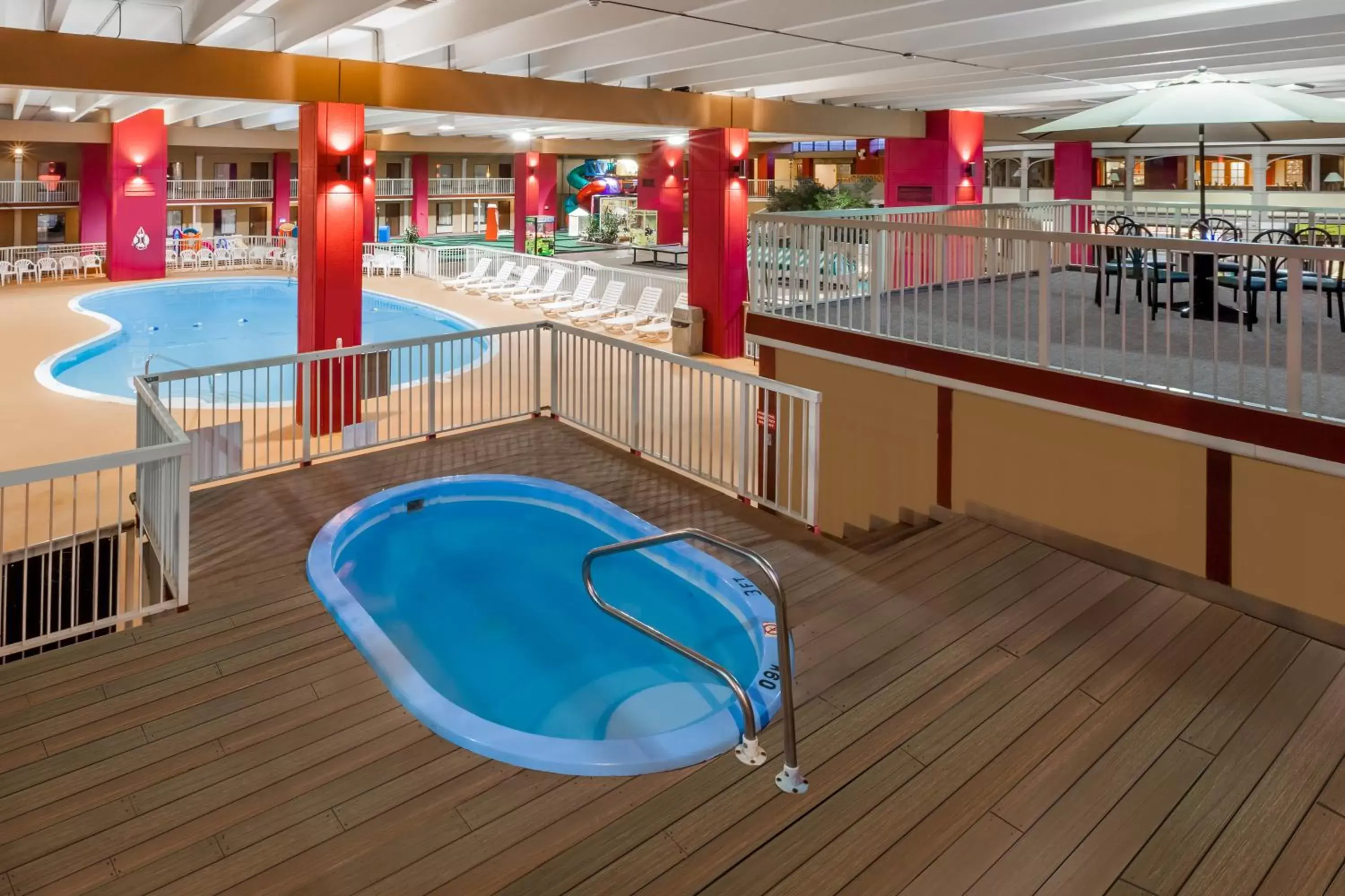 Swimming Pool in Quality Inn & Suites