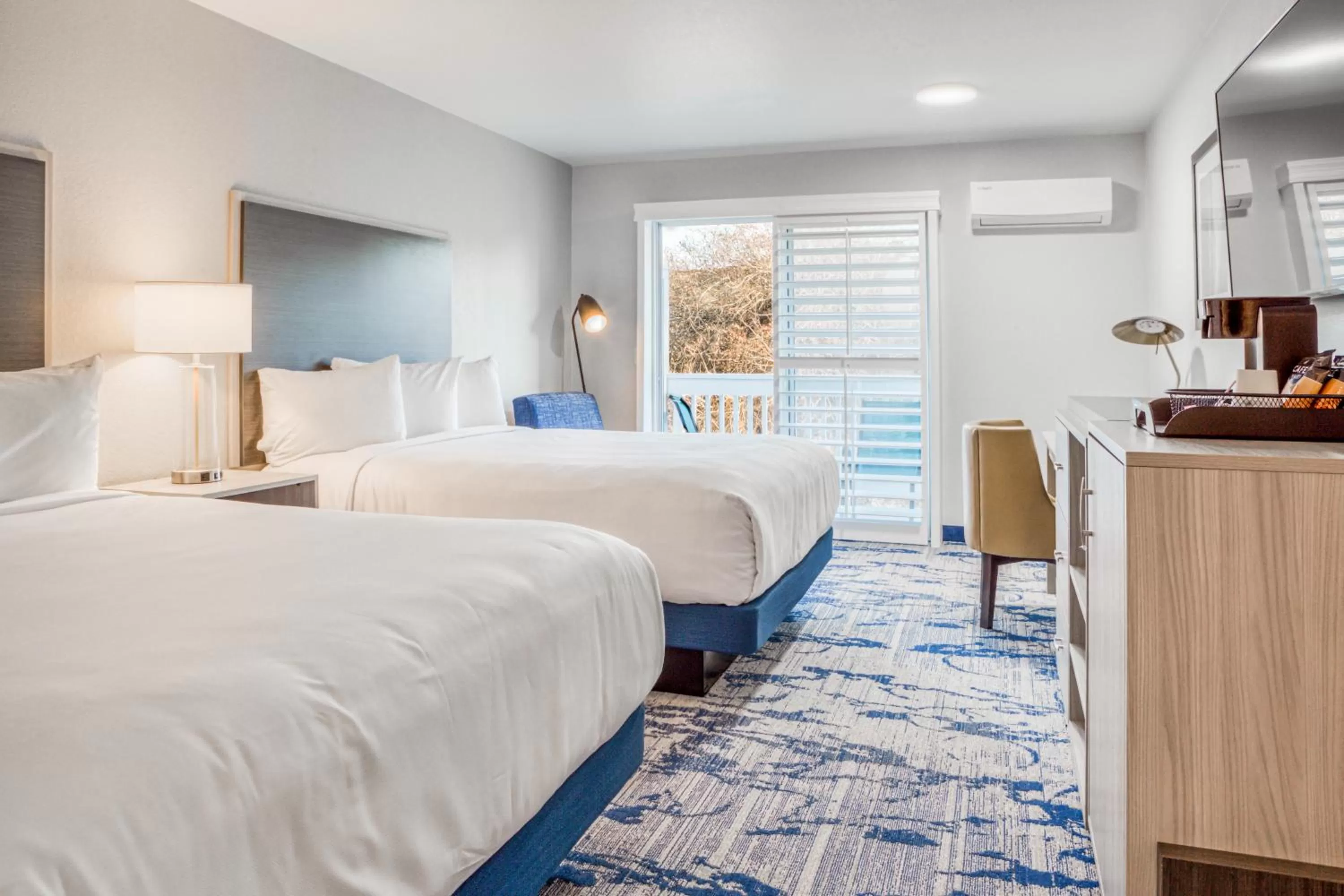 Bedroom, Bed in Creekside Inn Downtown