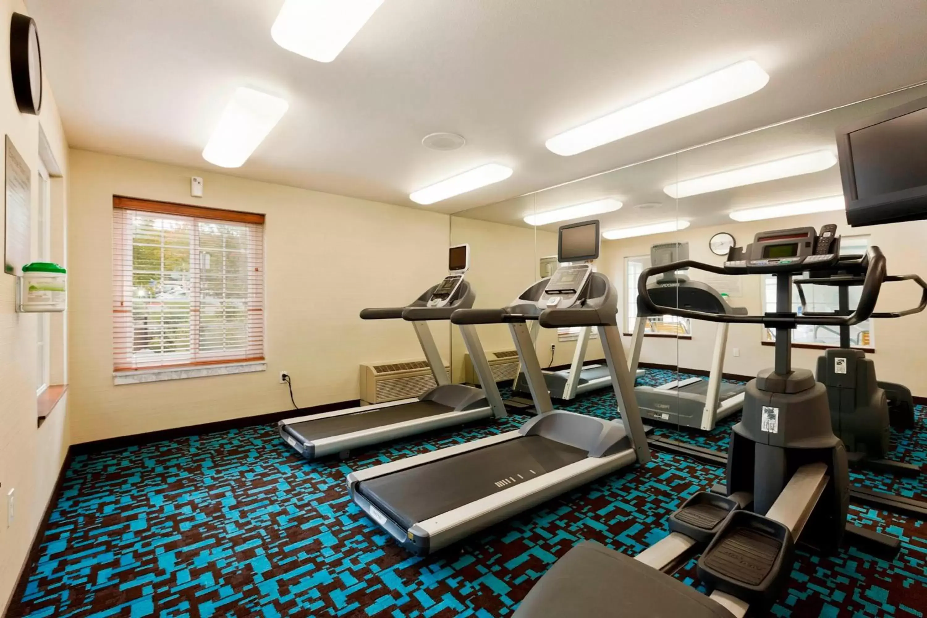 Fitness centre/facilities, Fitness Center/Facilities in Fairfield Inn & Suites Portland South/Lake Oswego