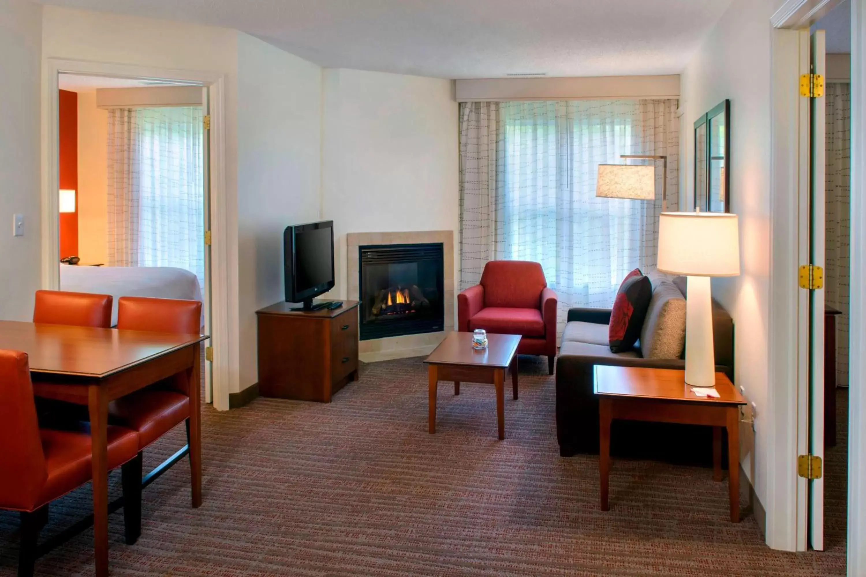 Bedroom, Seating Area in Residence Inn by Marriott Albany East Greenbush/Tech Valley