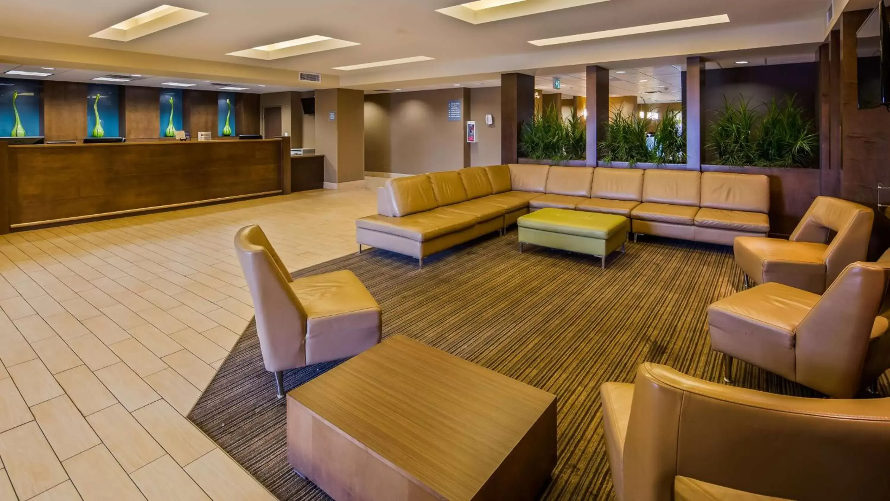 Lobby or reception, Lobby/Reception in Best Western Plus Winnipeg West