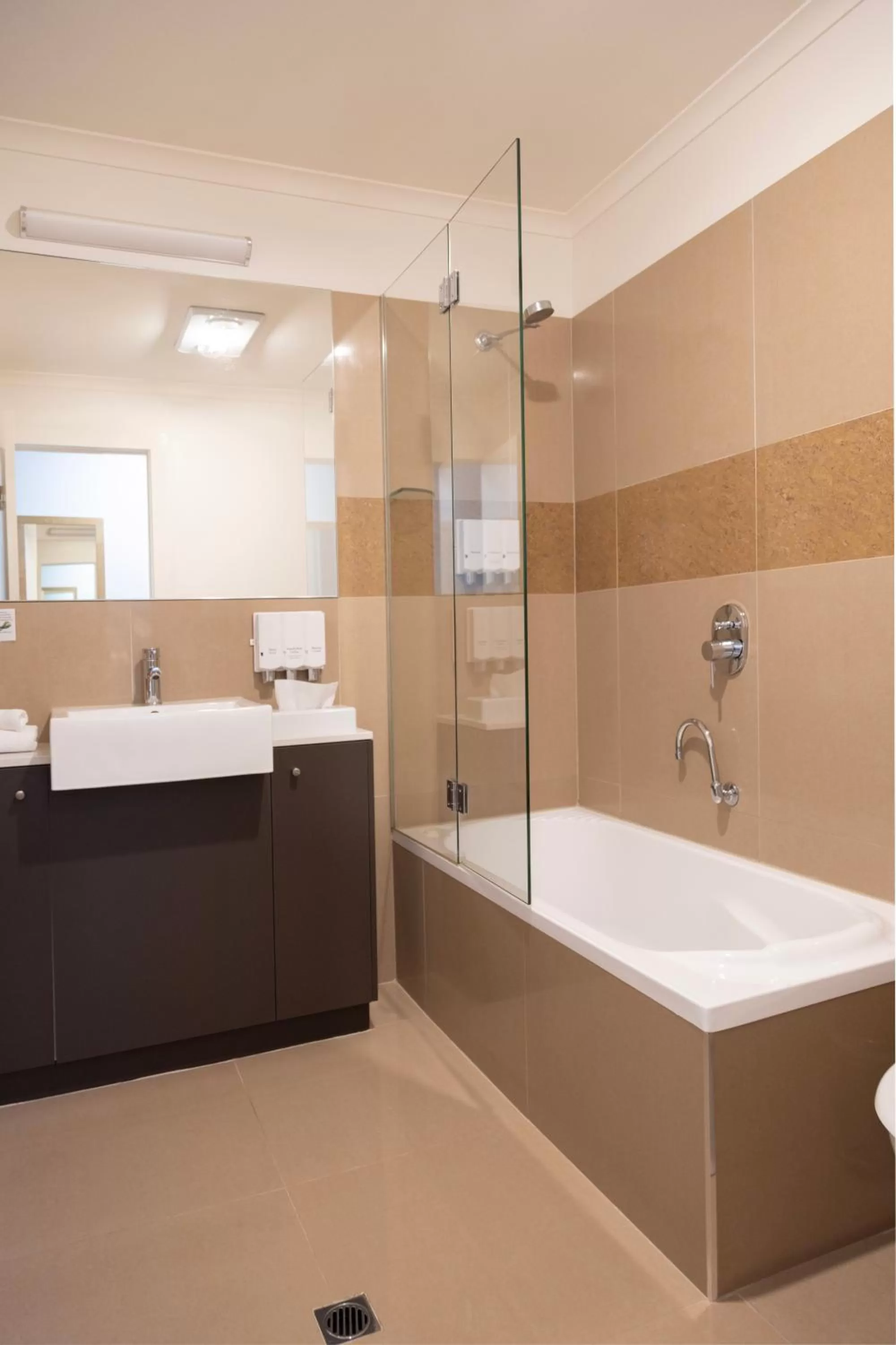 Bathroom in Bairnsdale International