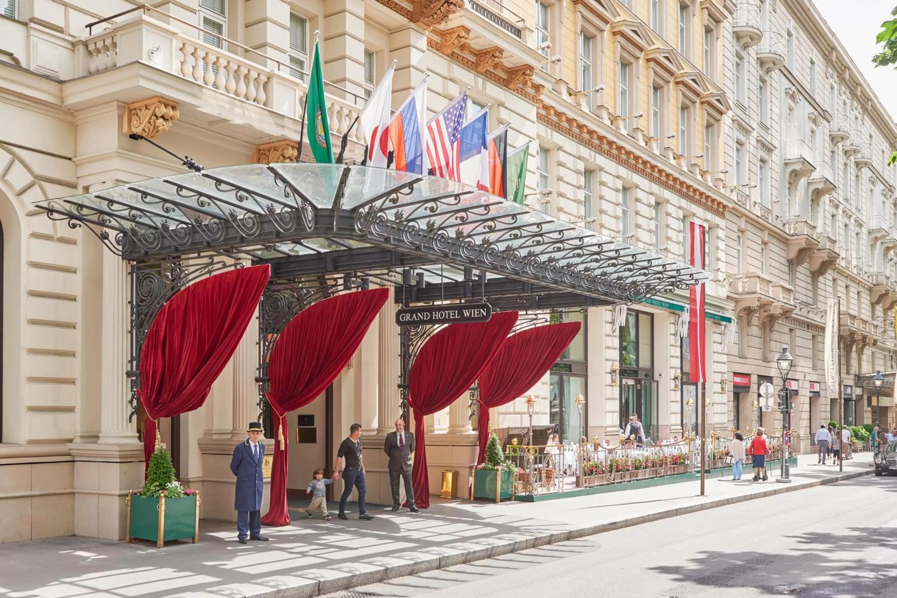 Property building in Grand Hotel Wien