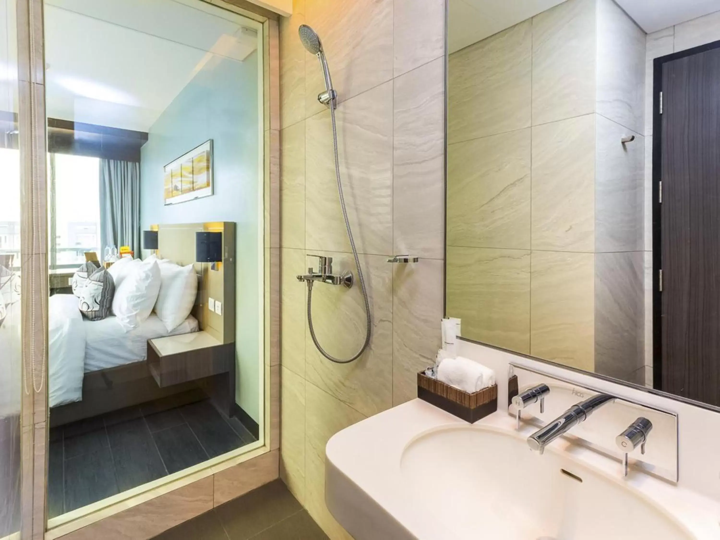 Bedroom, Bathroom in Belmont Hotel Manila