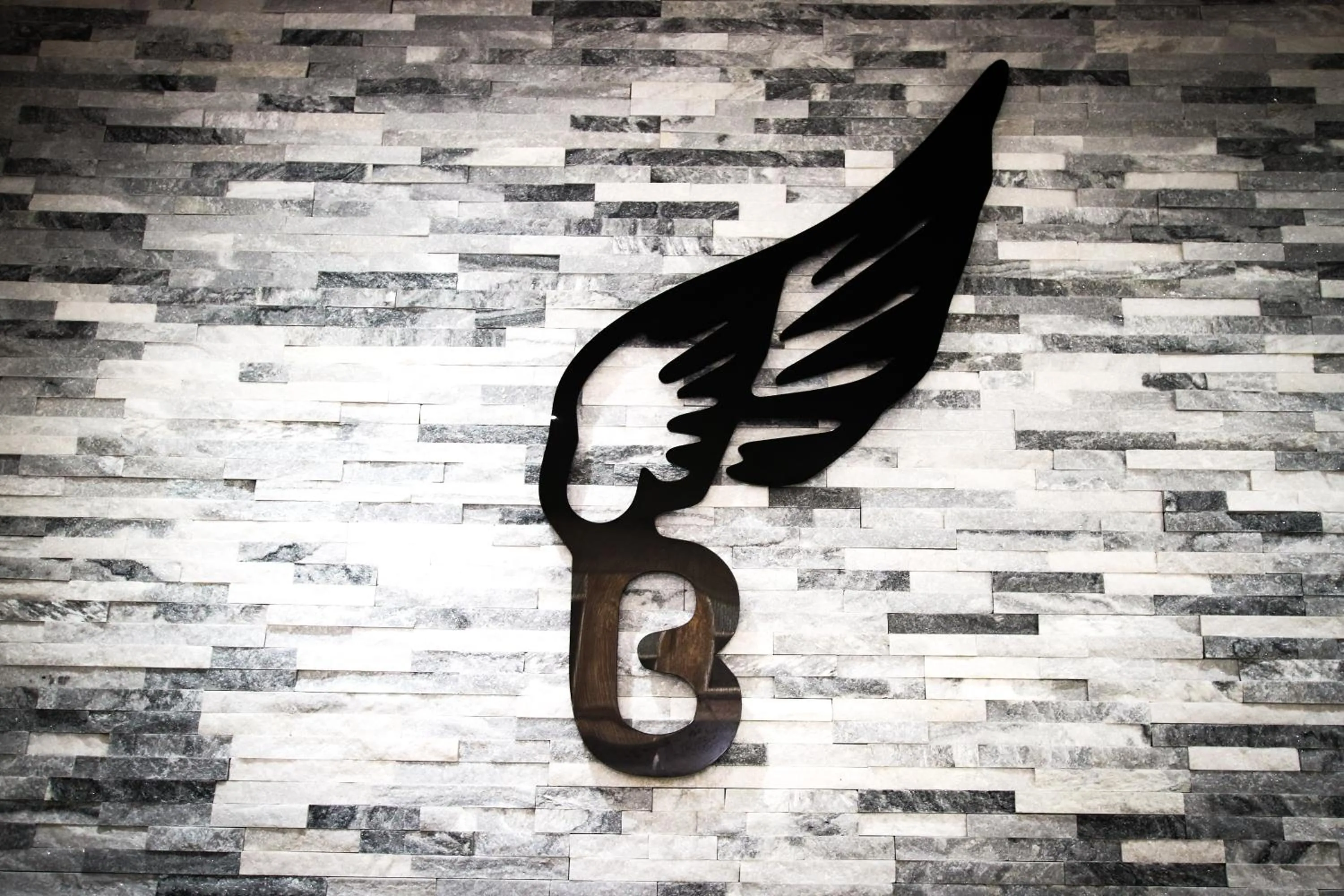 Logo/Certificate/Sign in Brunswick Merchant City Hotel