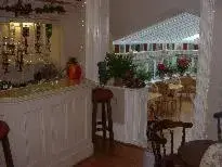 Restaurant/places to eat in Tower House 1066 Restaurant/places to eat in Tower House 1066