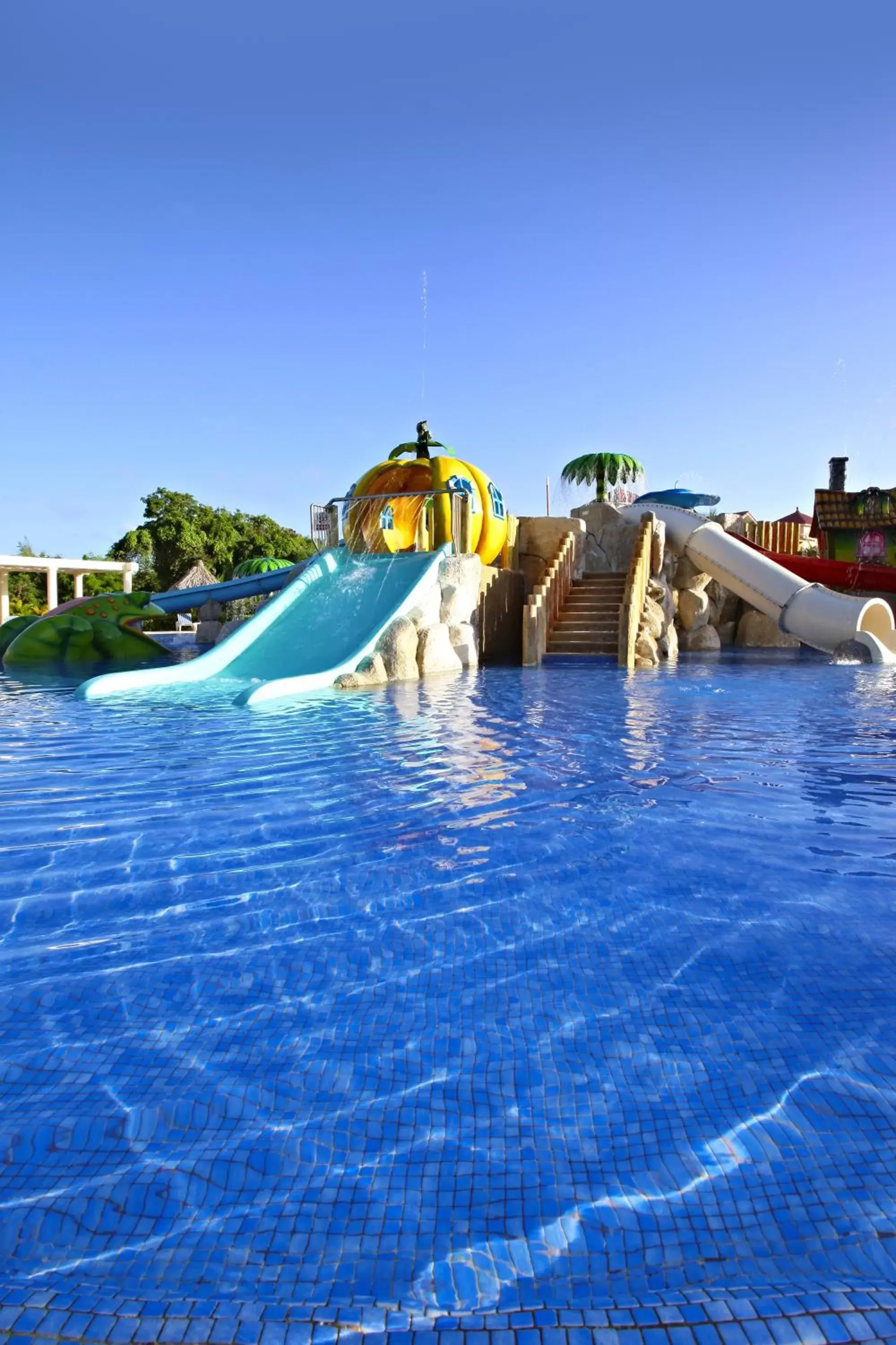 Swimming Pool in Bahia Principe Grand Turquesa - All Inclusive