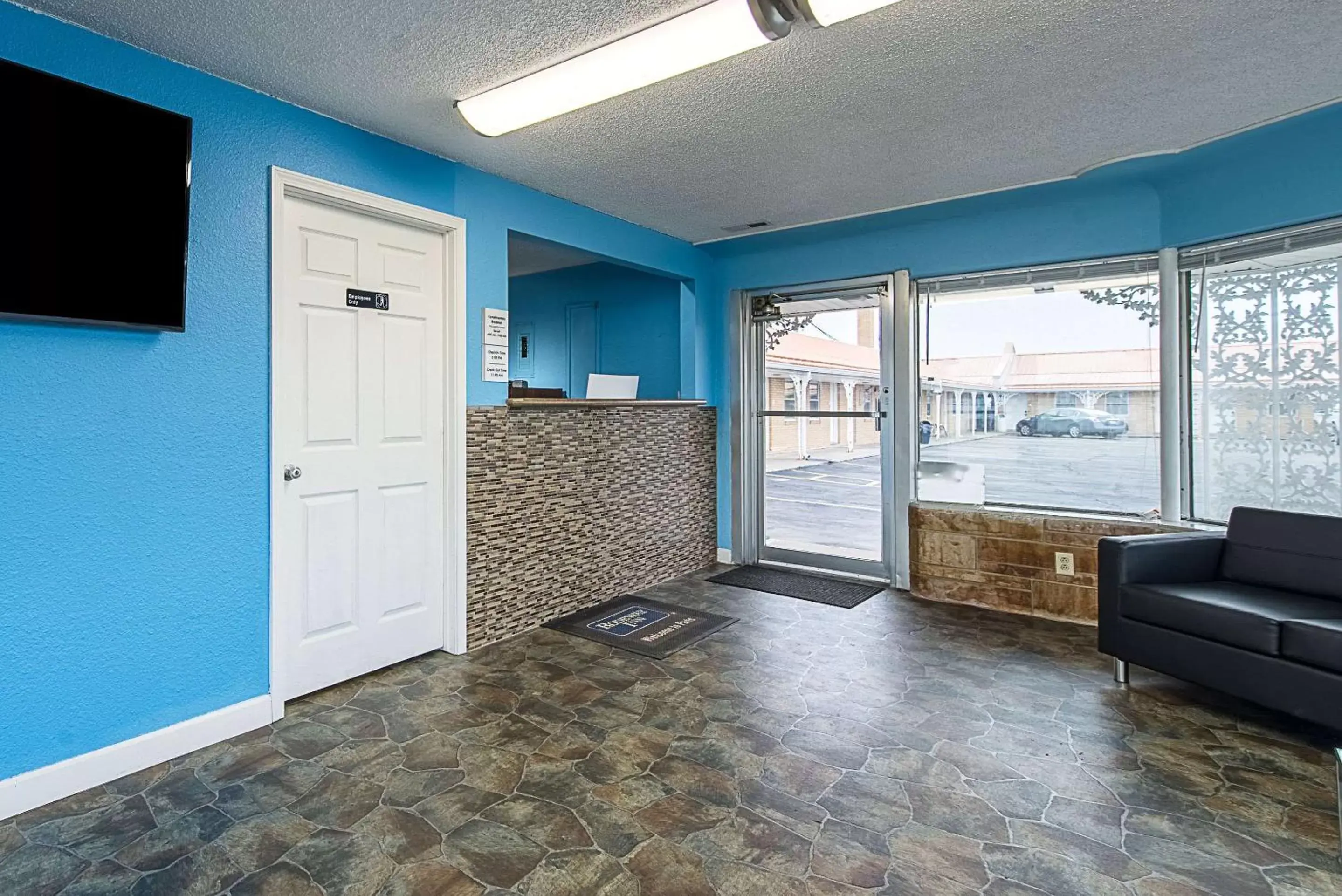 Lobby or reception in Highway Inn Lobby or reception in Highway Inn