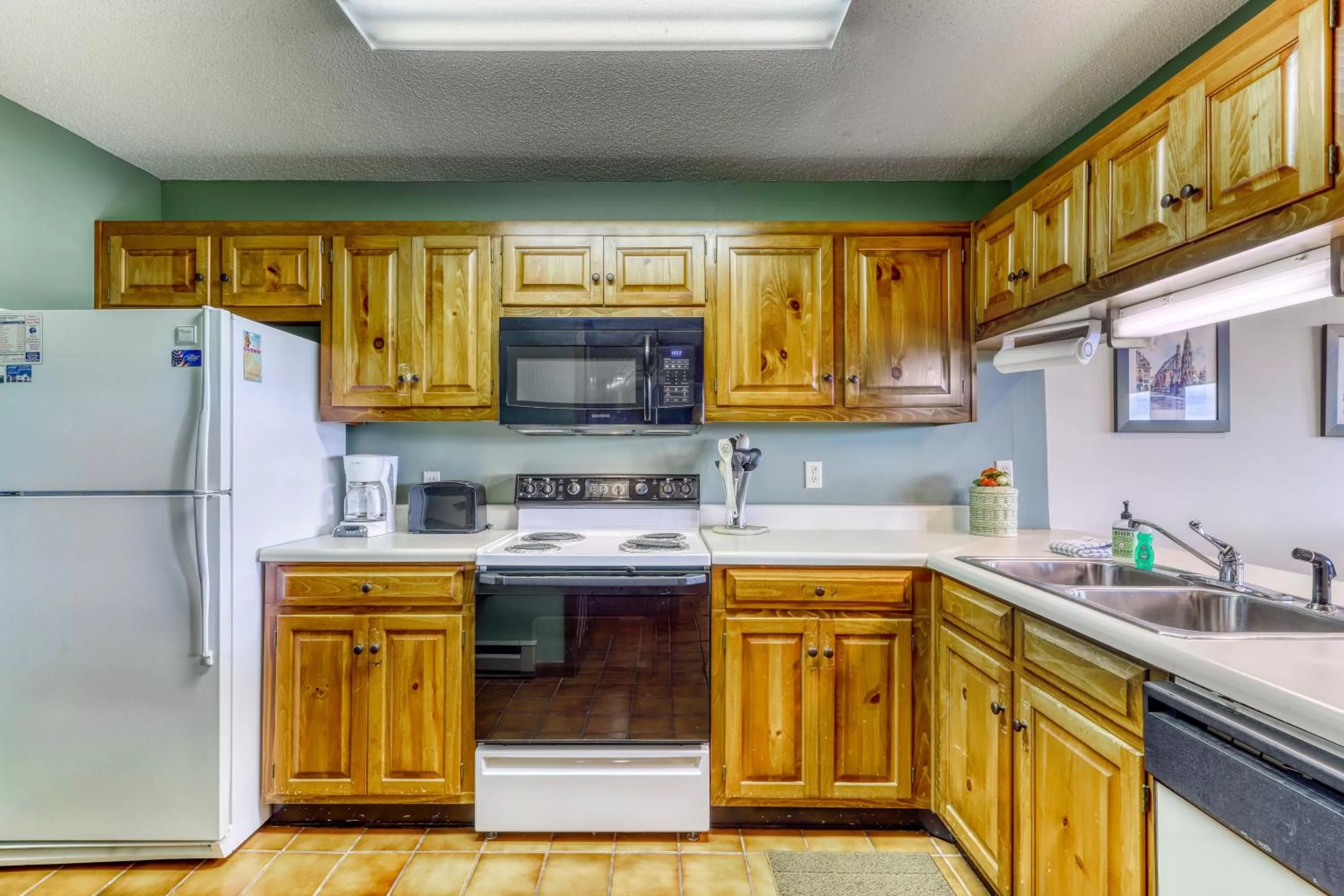 Kitchen/Kitchenette in Crest 200I