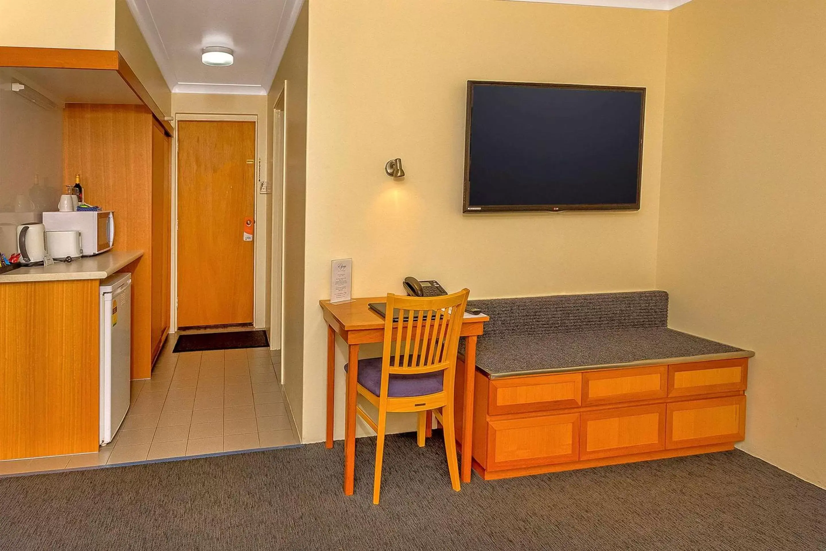 Photo of the whole room in Comfort Inn Bay of Isles