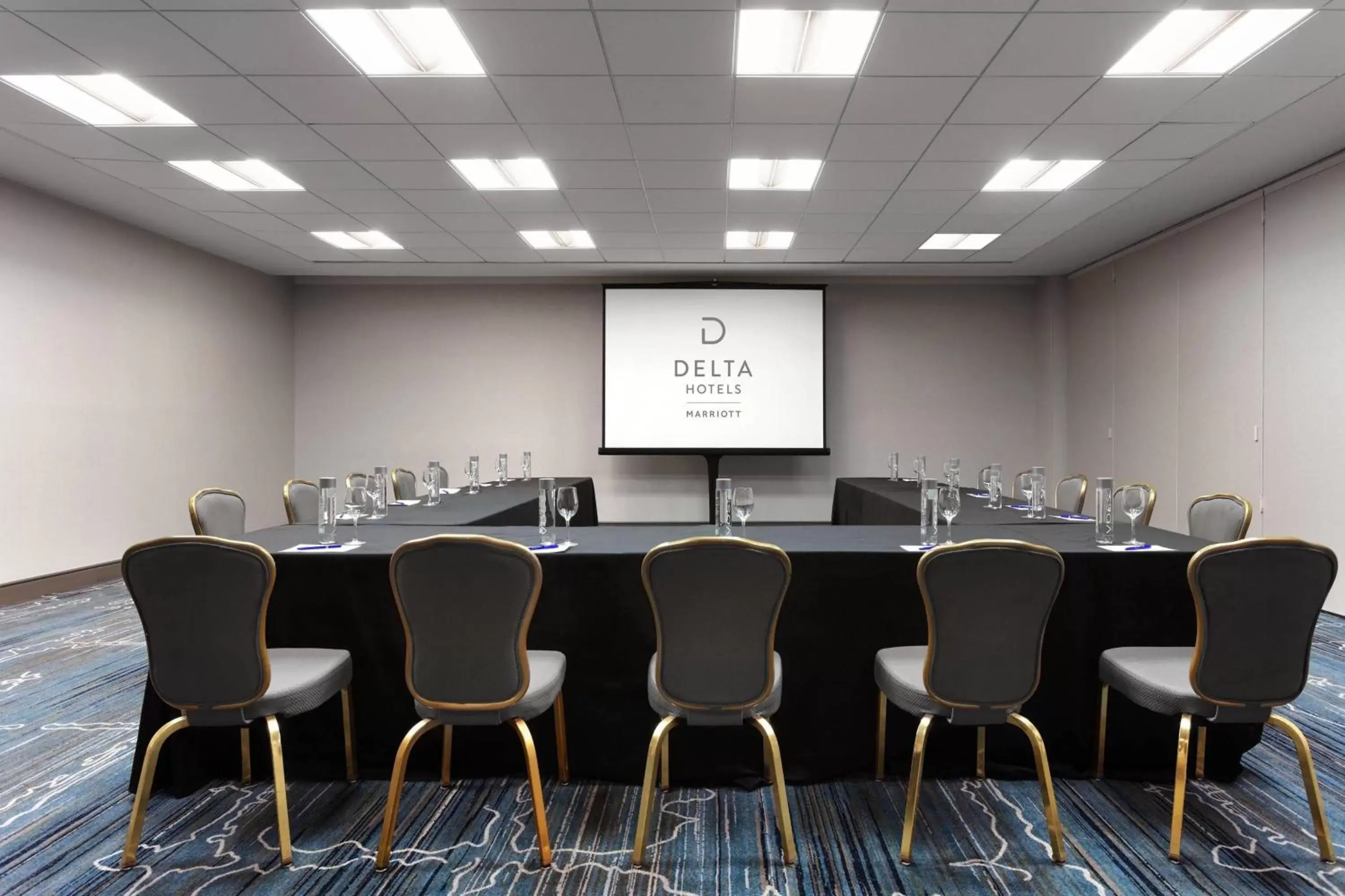 Meeting/conference room in Delta Hotels by Marriott Woodbridge