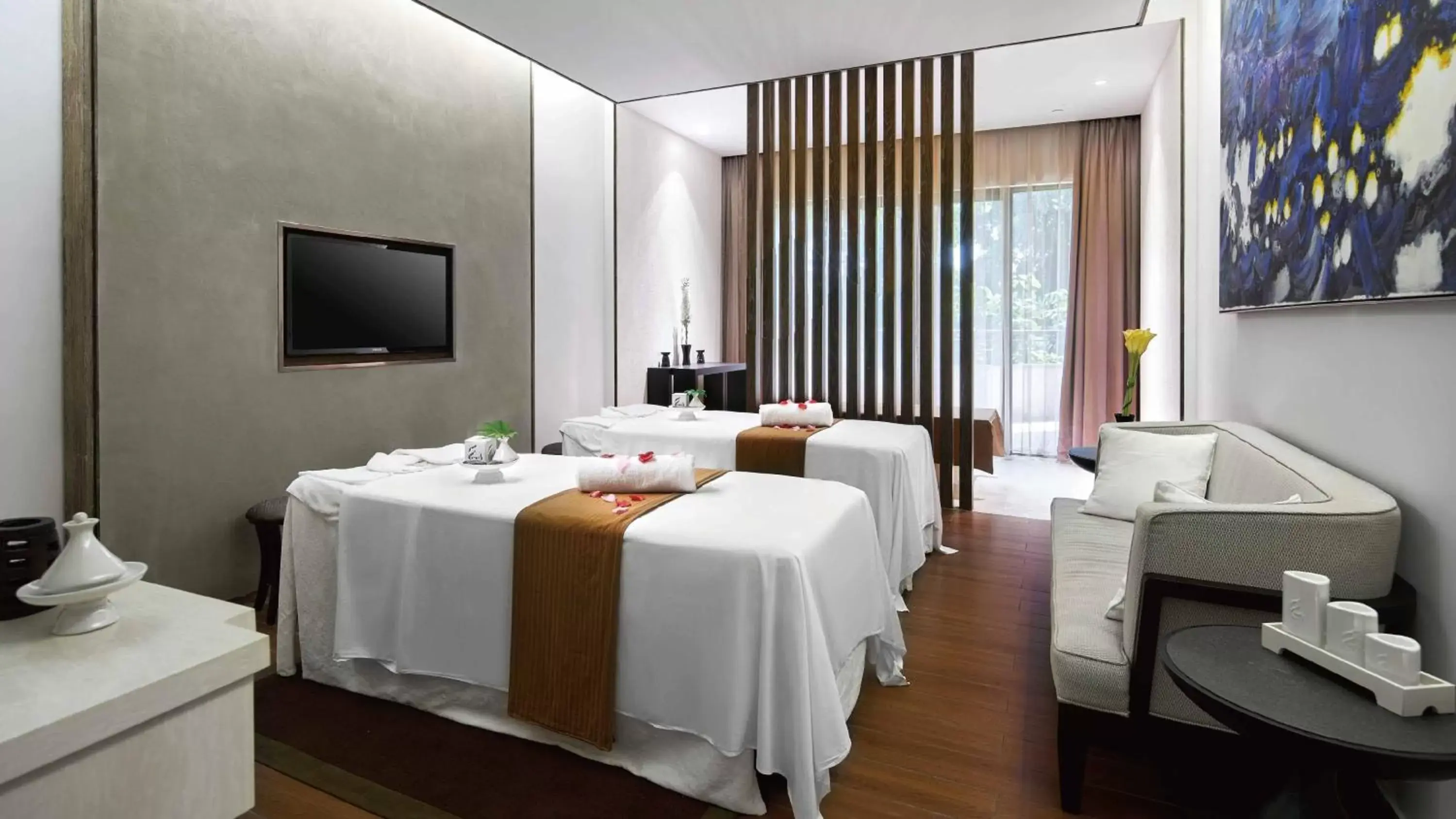 Spa and wellness centre/facilities in Crowne Plaza Hailing Island, an IHG Hotel