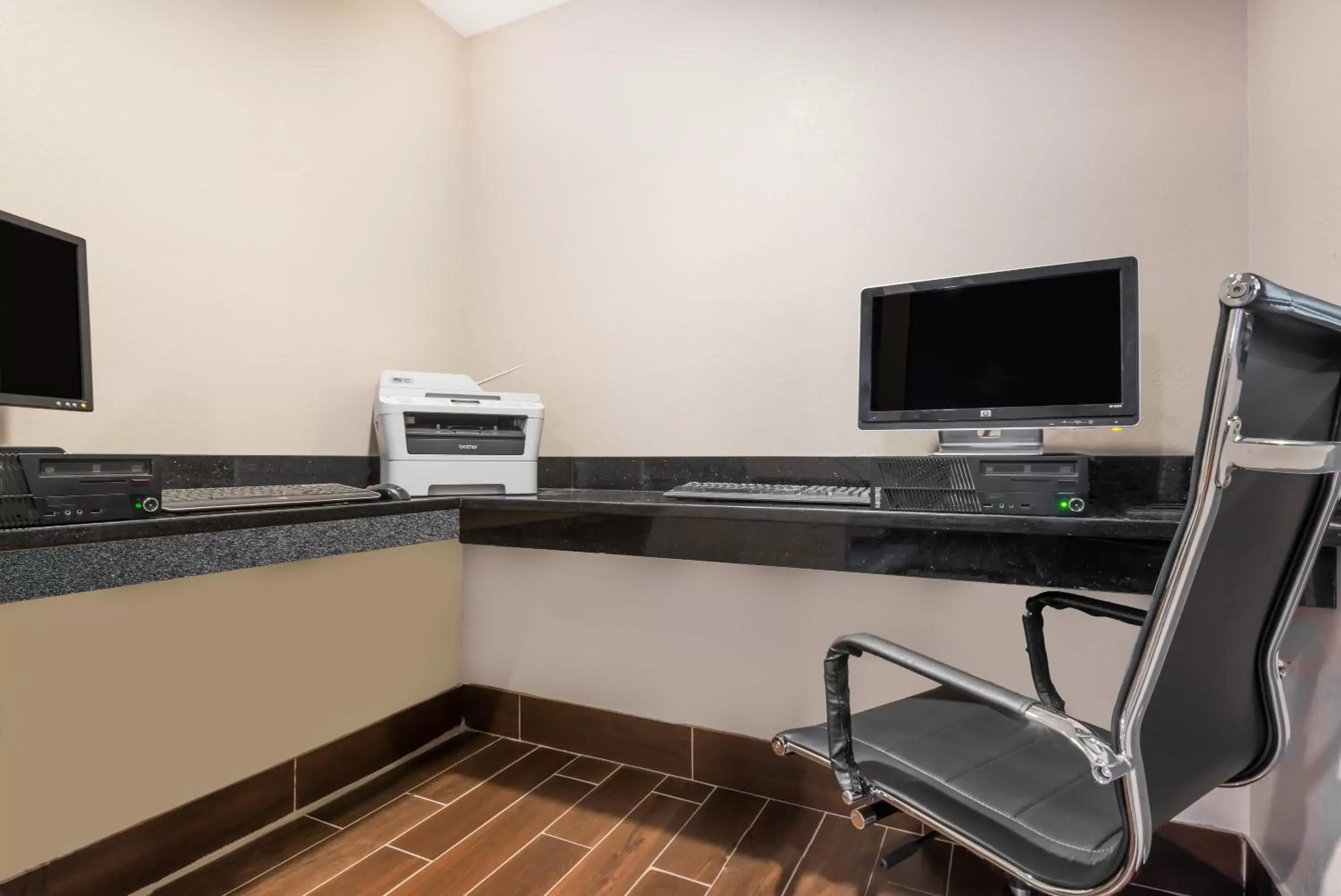 Business facilities in Baymont by Wyndham Georgetown