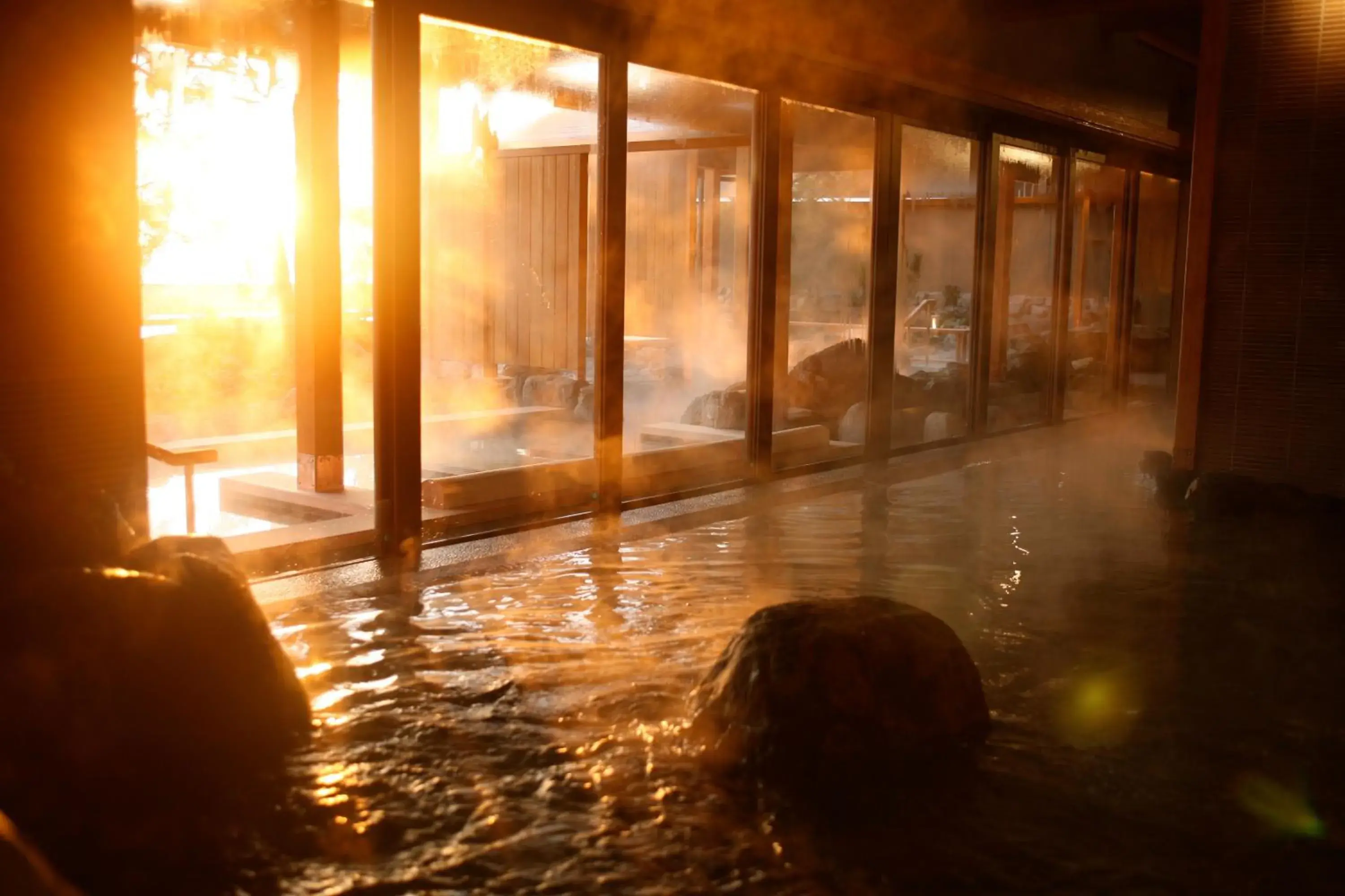 Hot Spring Bath, Swimming Pool in Hanagoyomi - Sumoto Onsen
