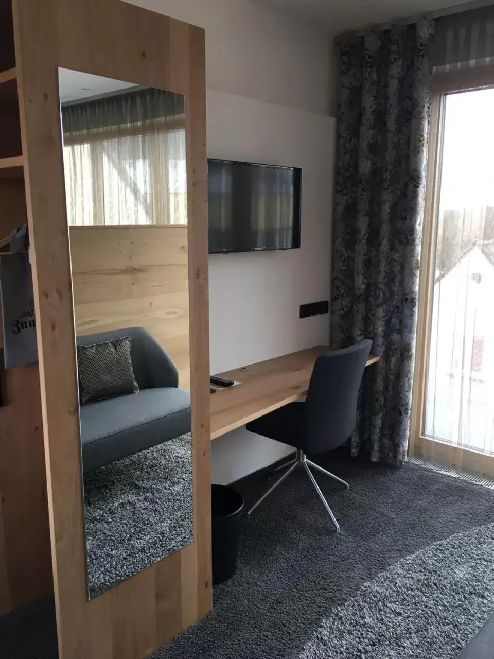 Photo of the whole room in Hotel zum Hirsch Photo of the whole room in Hotel zum Hirsch