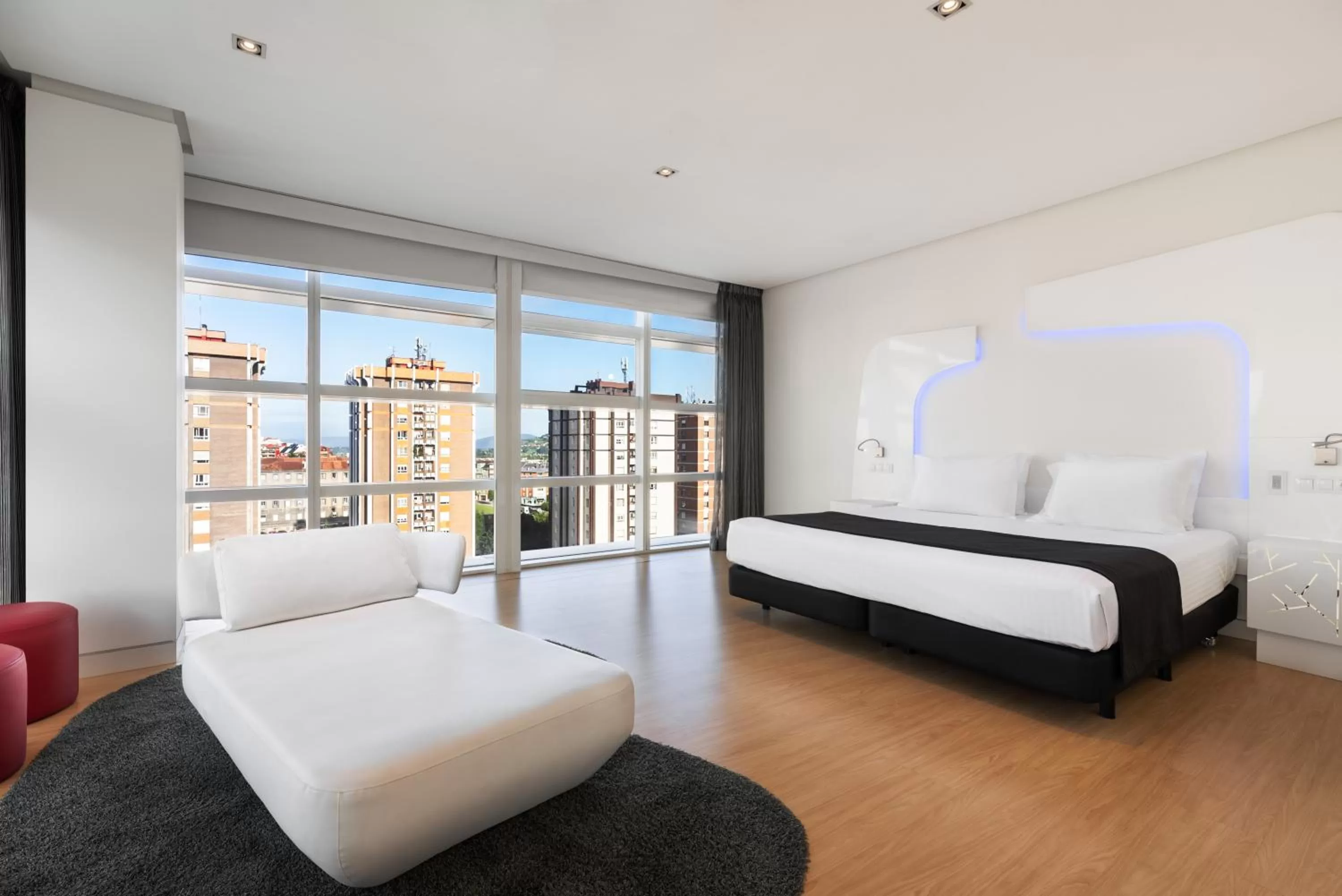 Bedroom, Bed in Eurostars Palacio de Cristal