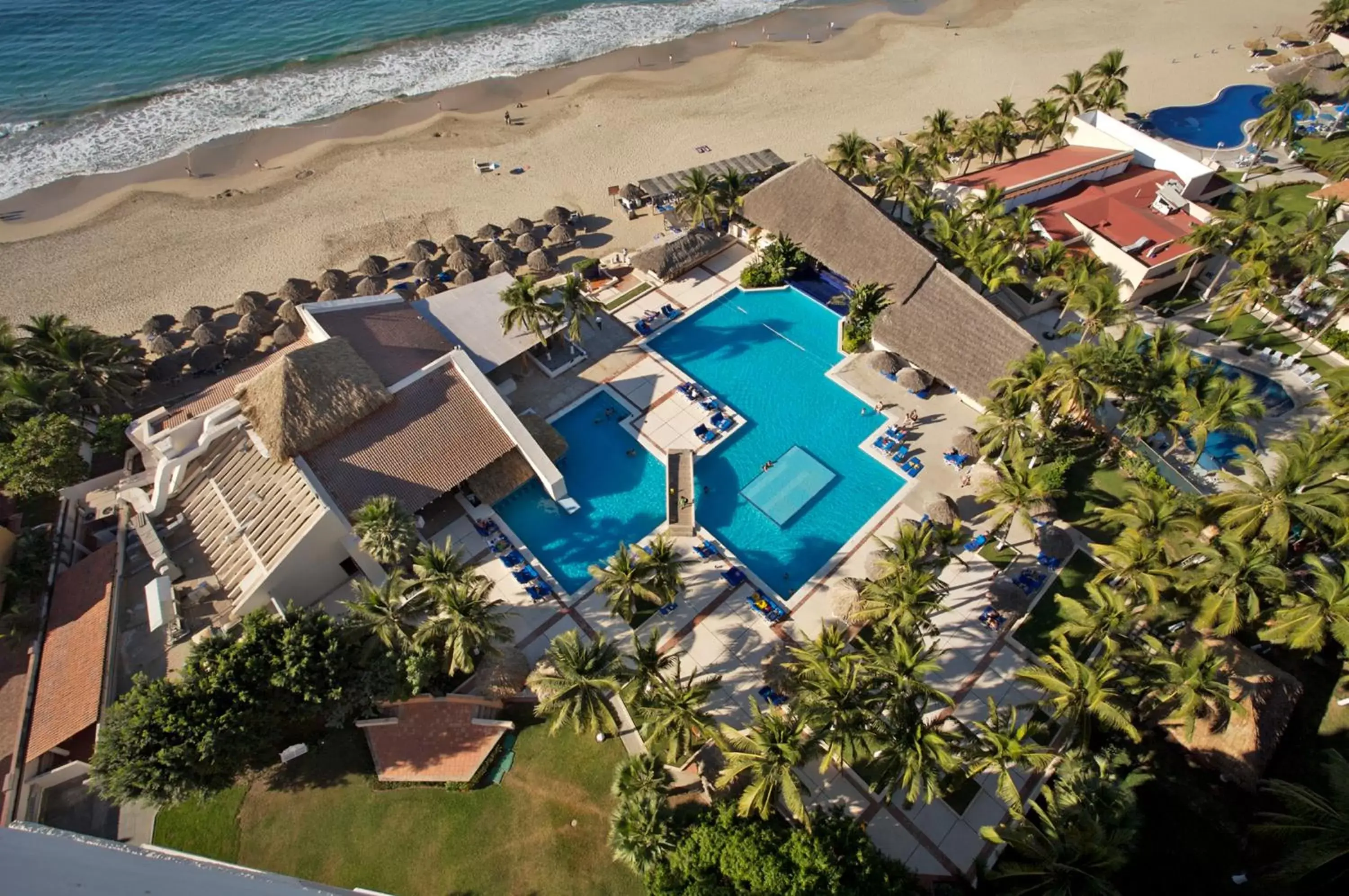 Pool view, Bird's-eye View in Park Royal Beach Ixtapa - All Inclusive