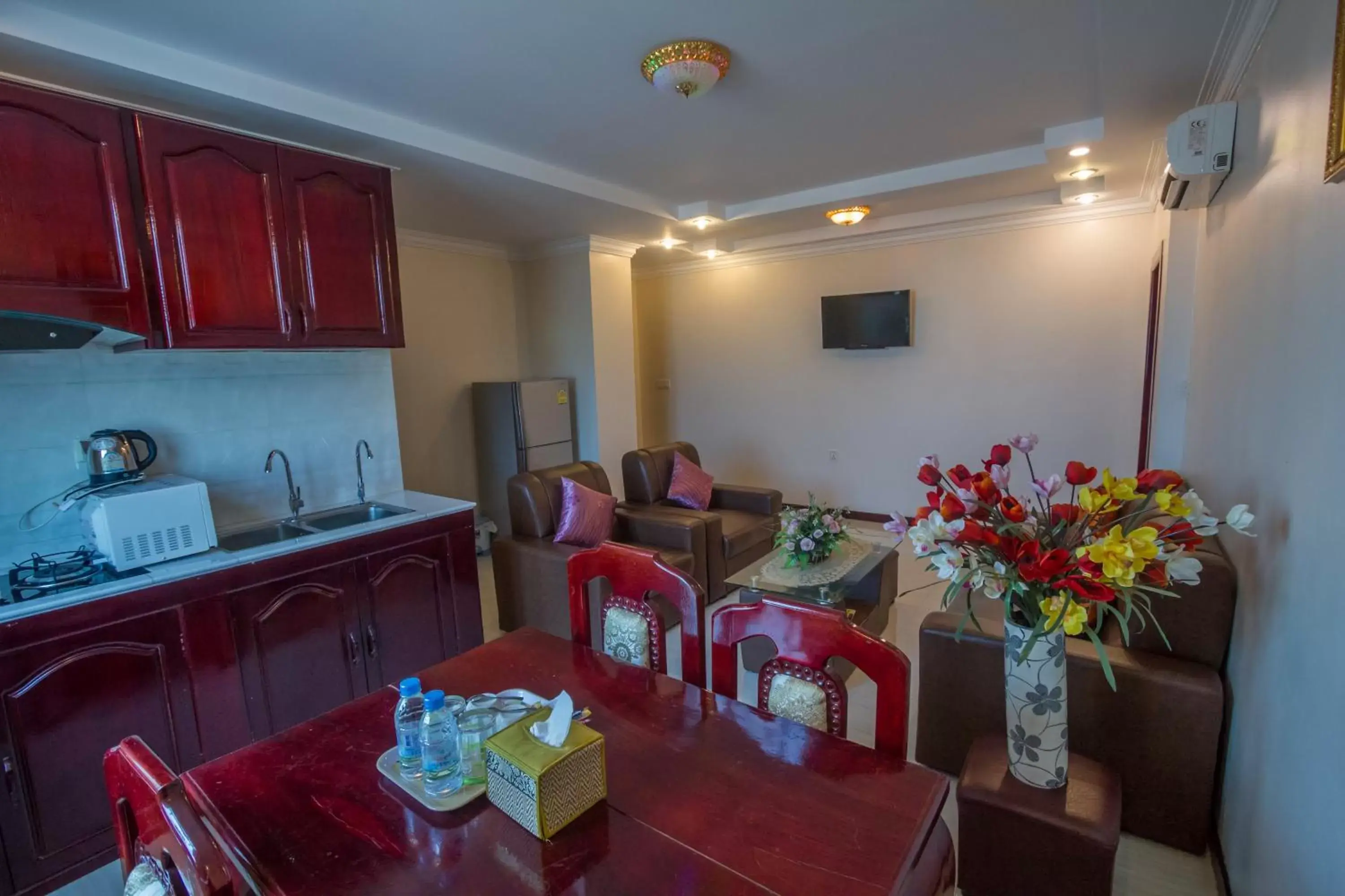 Area and facilities, Dining Area in Good Luck Day Hotel & Apartment