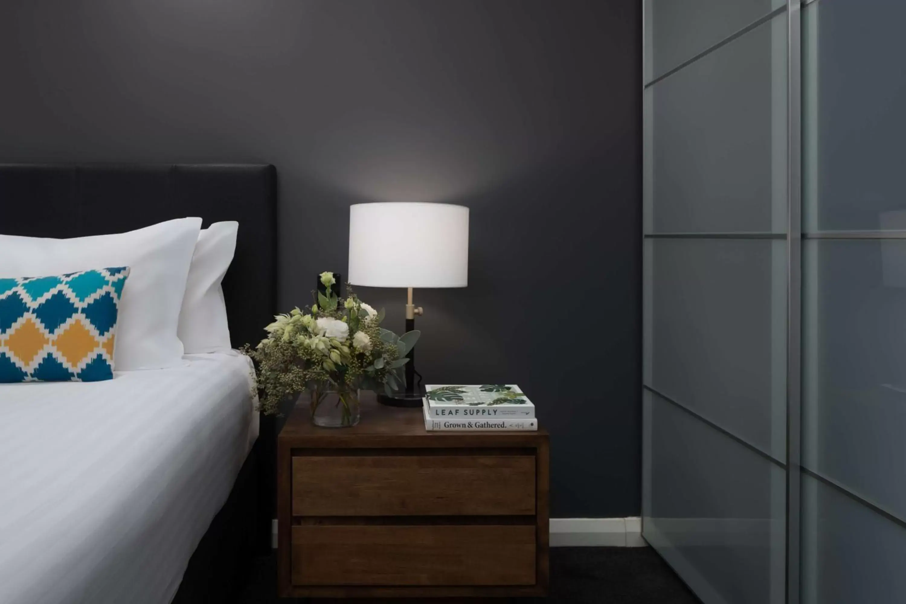 Bedroom, Bed in Esplanade Hotel Fremantle - by Rydges
