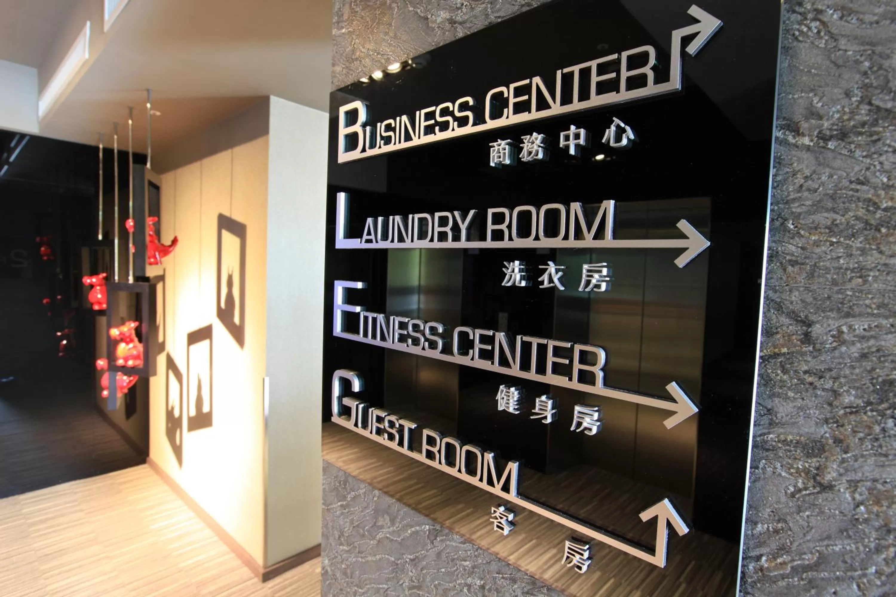 Decorative detail in WESTGATE Hotel