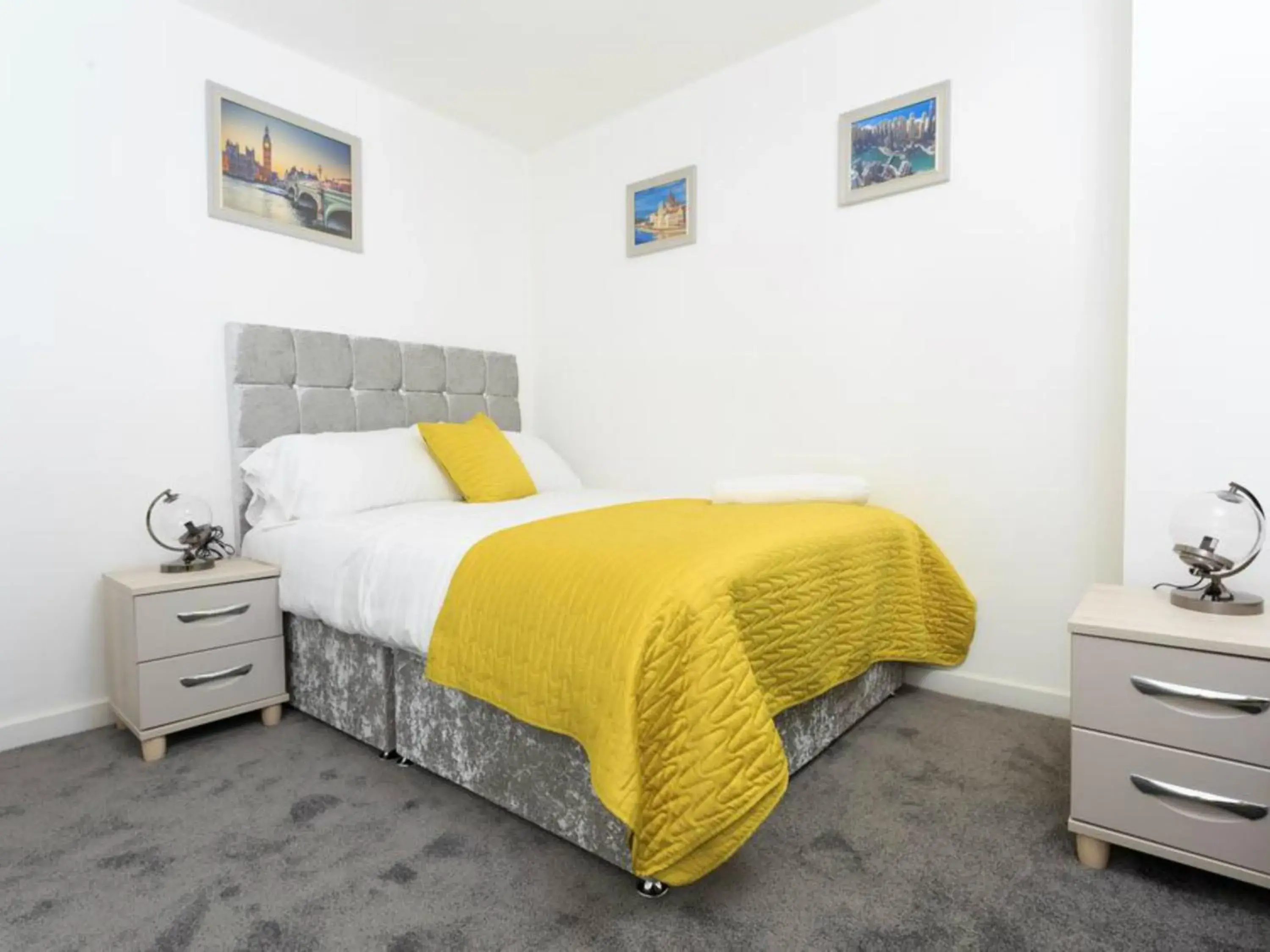 Bedroom, Bed in Live in Leeds Grange Apartments