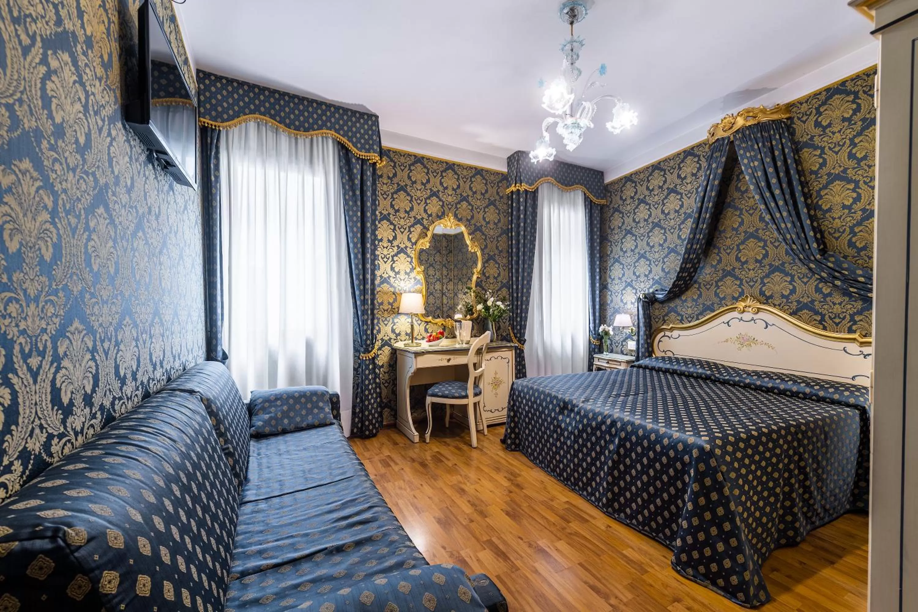 Photo of the whole room, Bed in Al Gazzettino