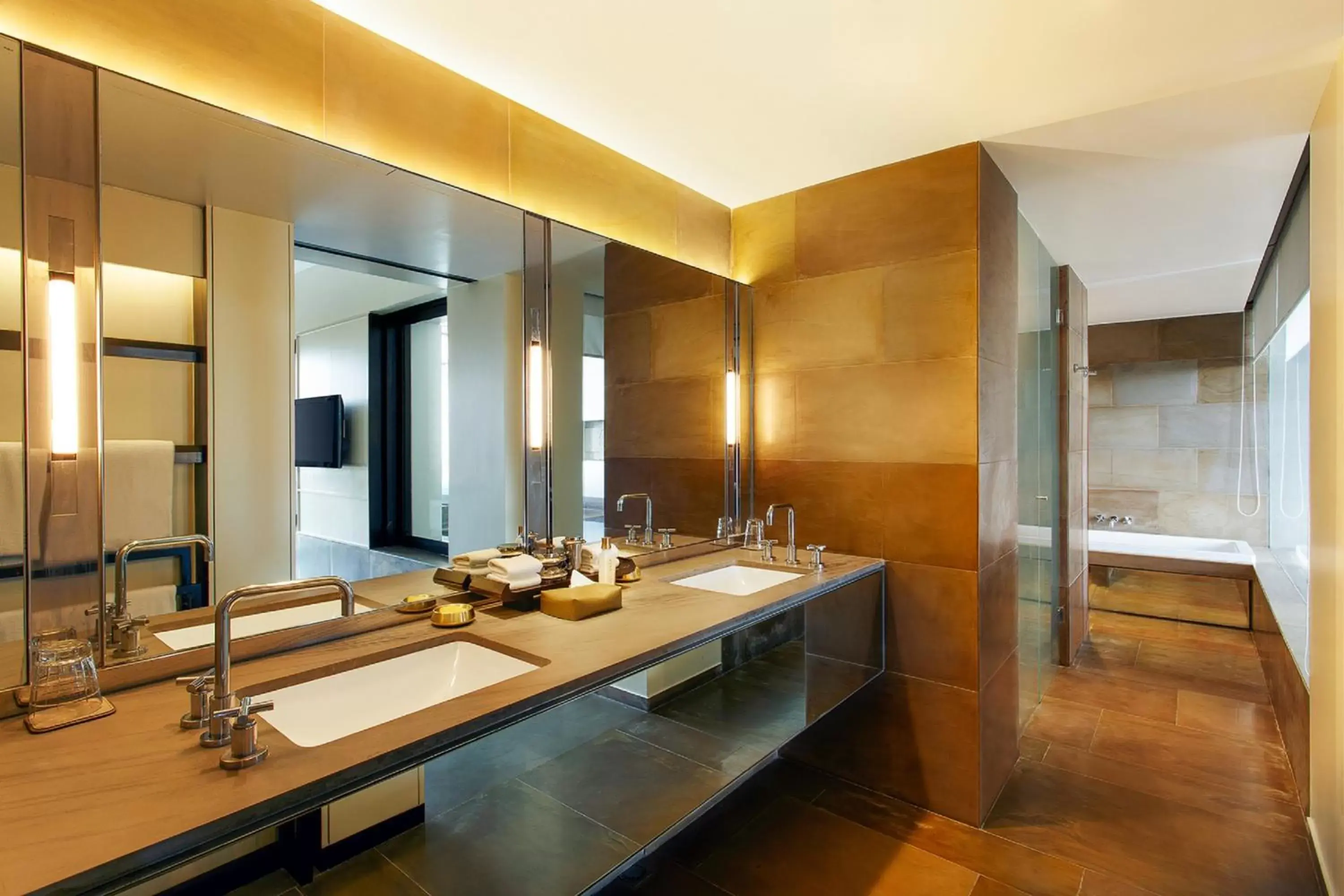 Bathroom in The Lodhi - A member of The Leading Hotels Of The World