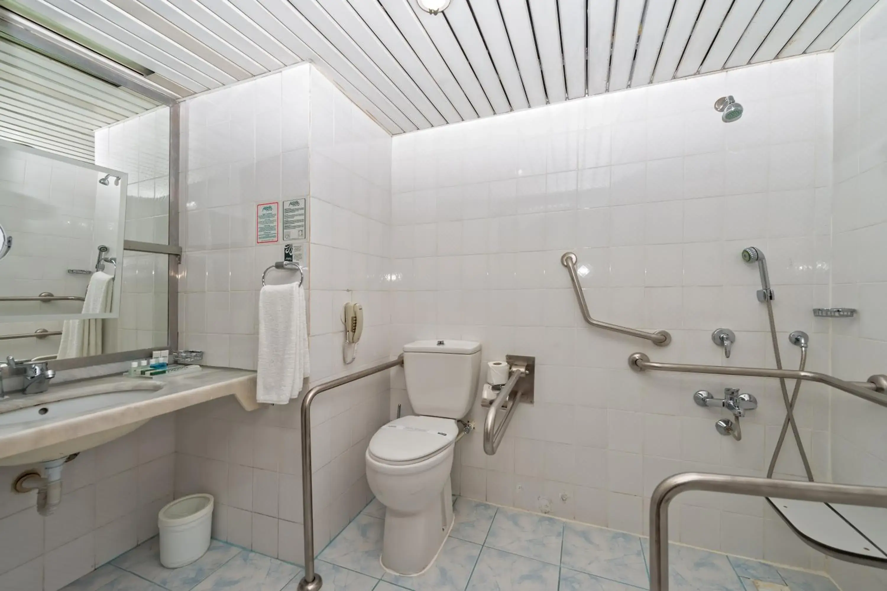 Bathroom in Adonis Hotel