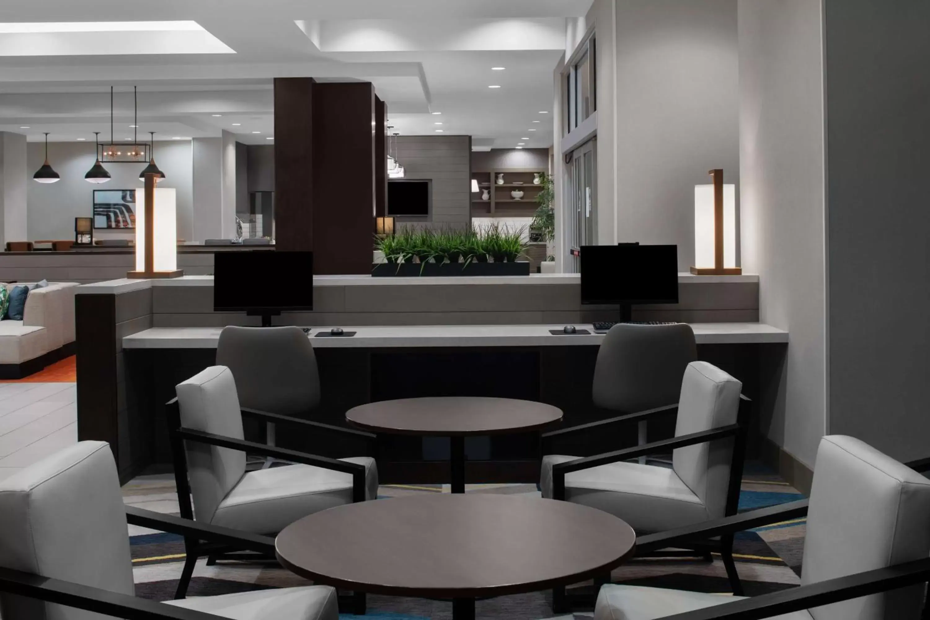 Lobby or reception, Lounge/Bar in Hyatt House Raleigh North Hills