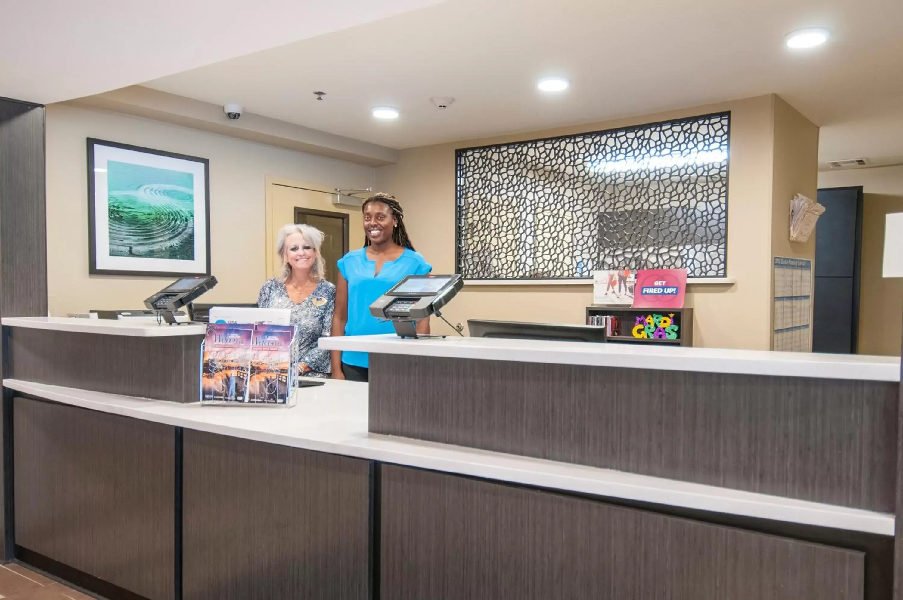 Property building, Lobby/Reception in Candlewood Suites - Baton Rouge - College Drive, an IHG Hotel