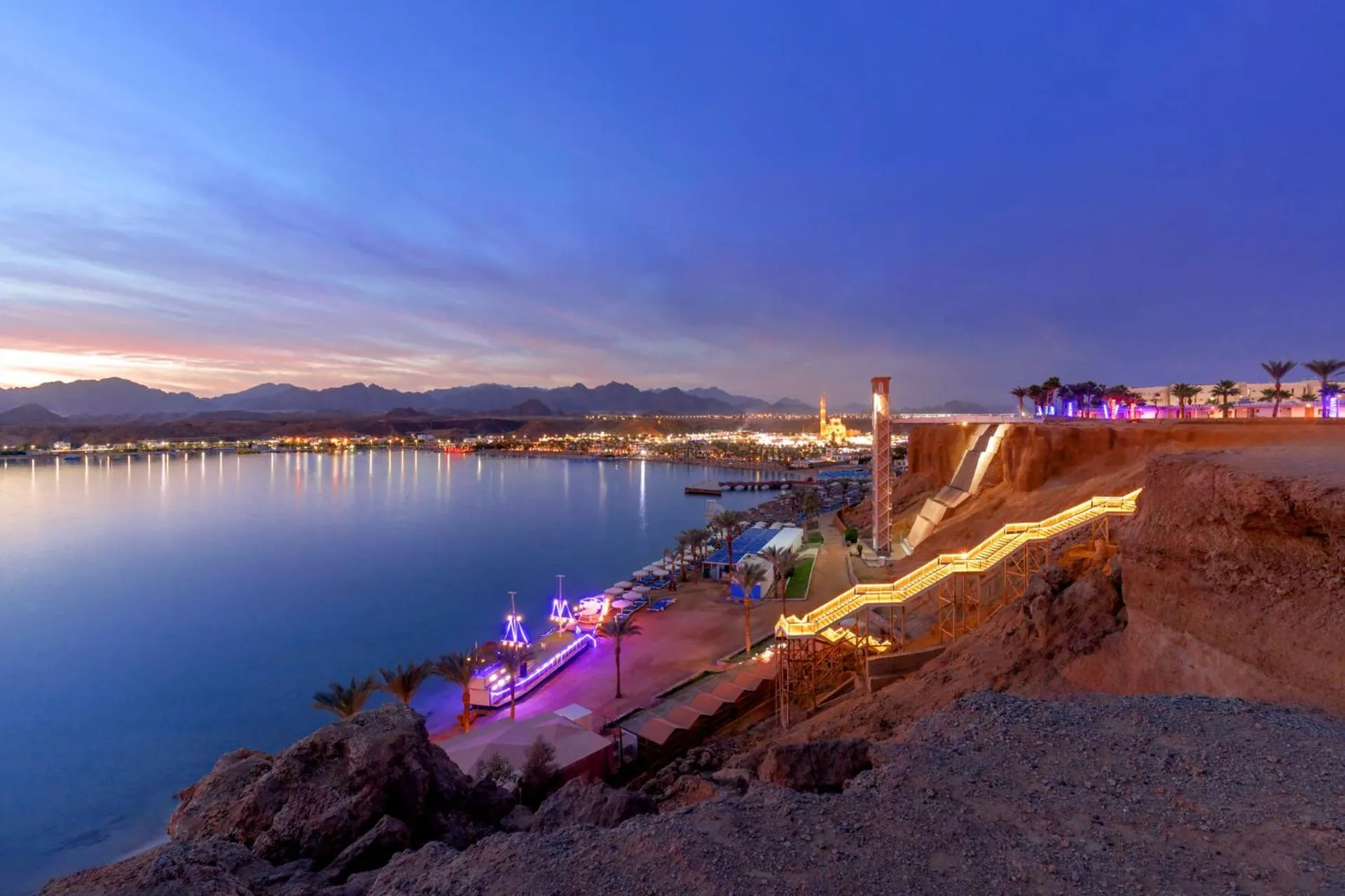 Beach in Albatros Sharm Resort - By Pickalbatros