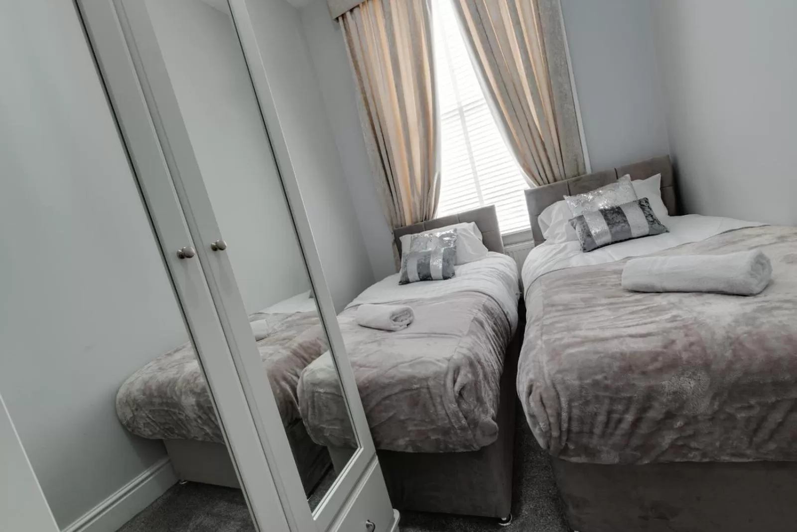 Bed in RST Rodney Street