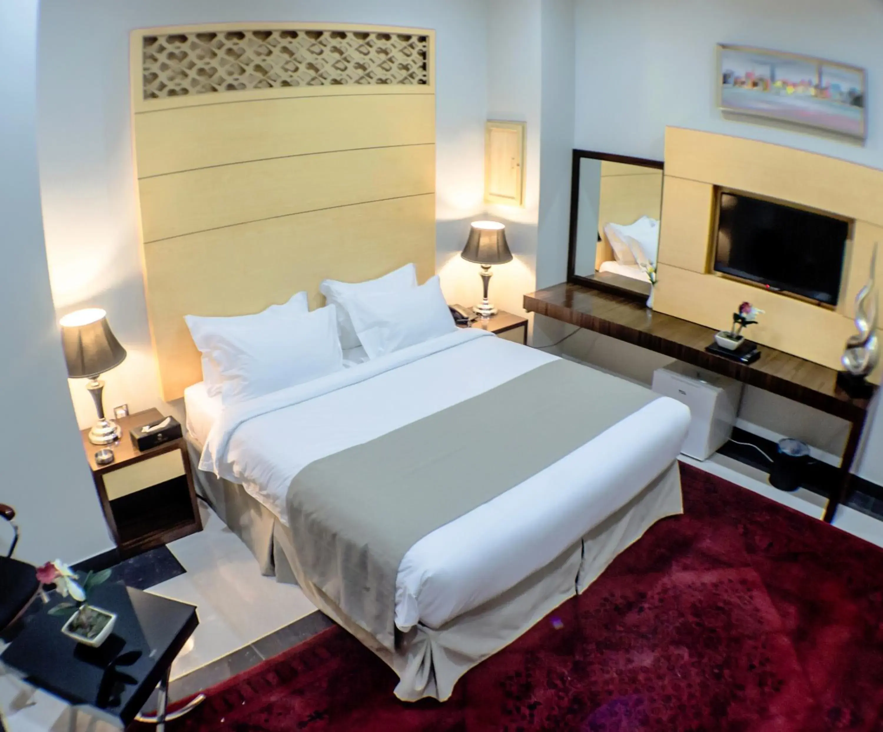 Bedroom, Bed in Doha Dynasty Hotel