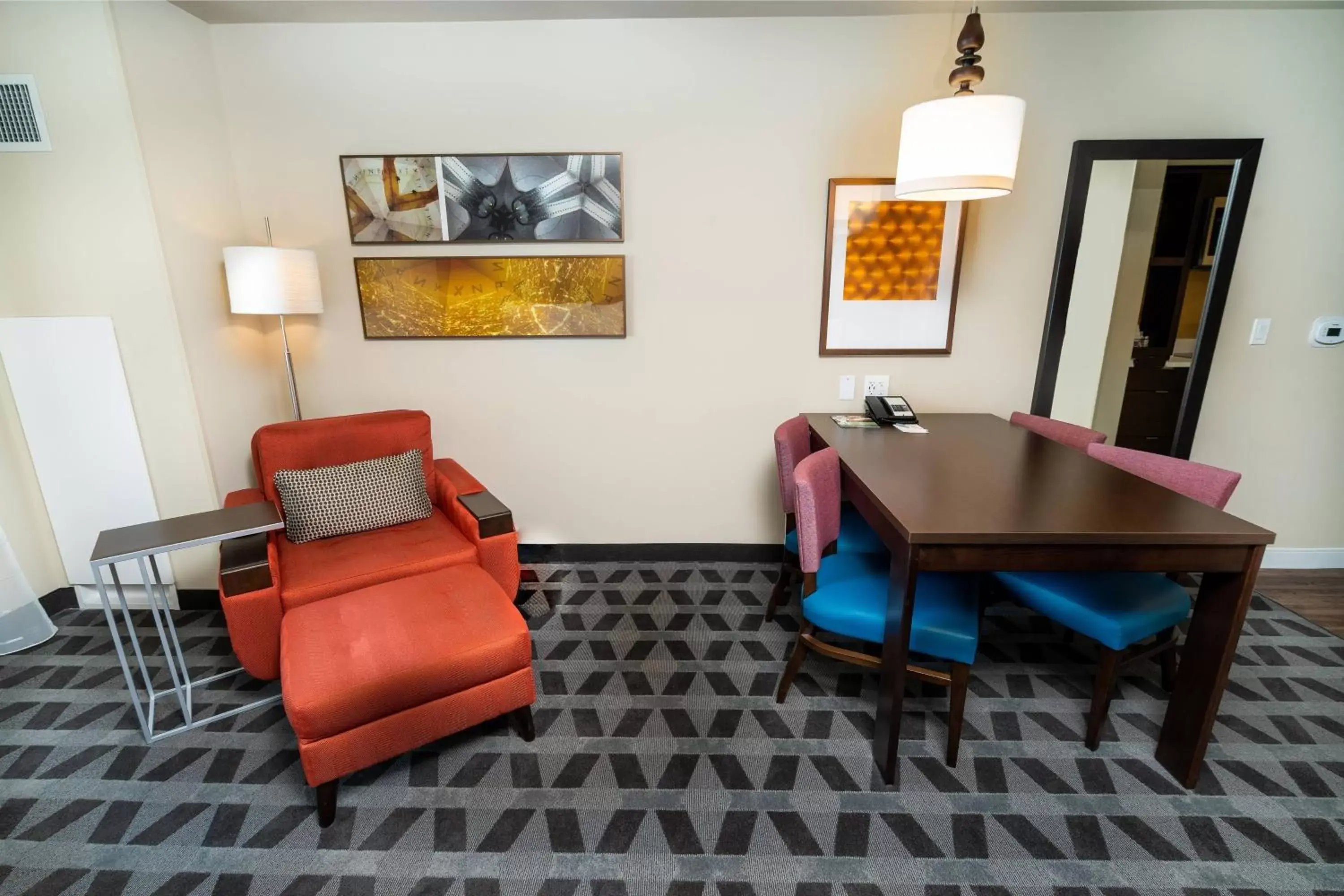 Bedroom, Seating Area in TownePlace Suites By Marriott Las Vegas Stadium District