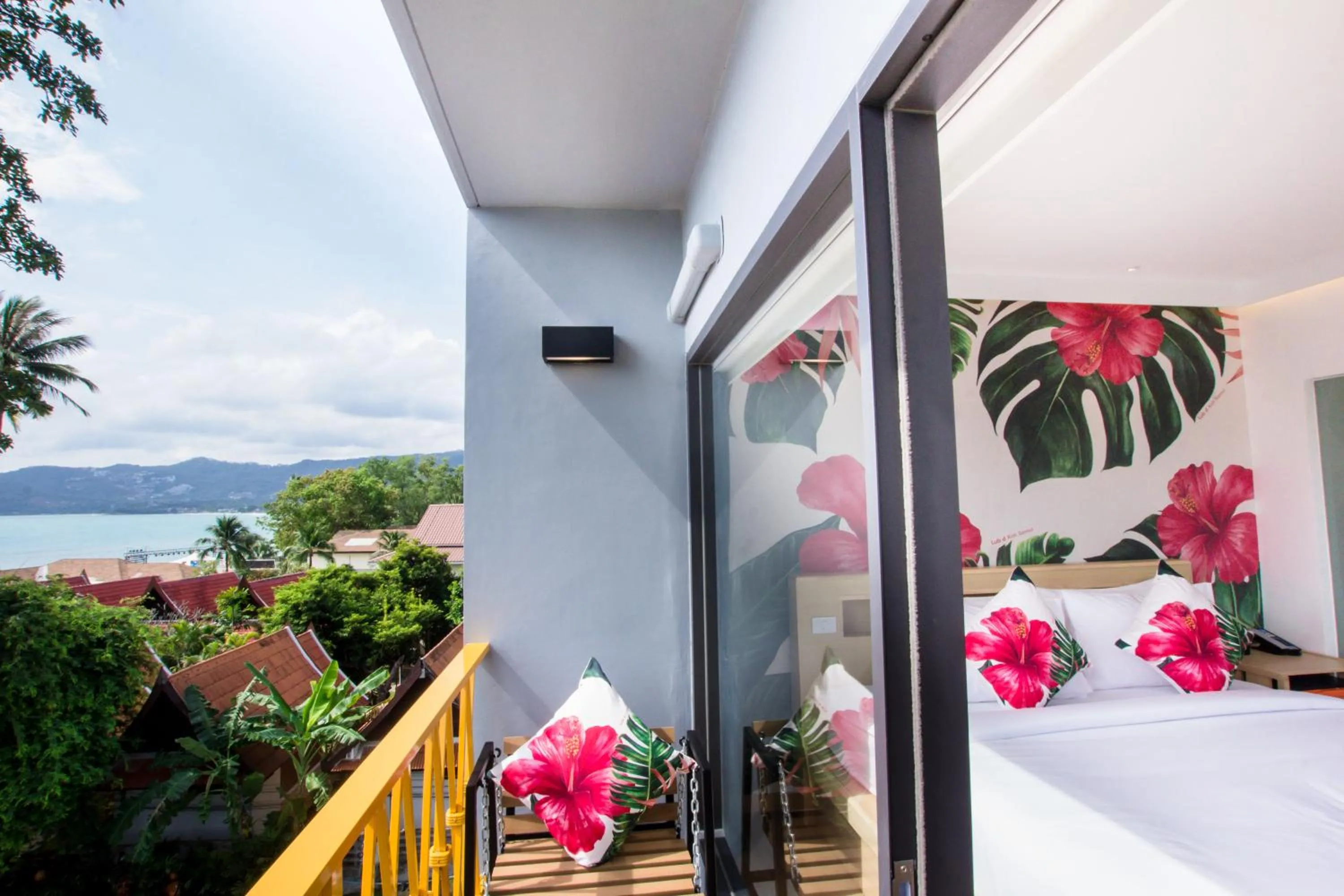 Balcony/Terrace in Lub d Koh Samui Chaweng Beach - Beachfront & Vibrant Social Vibe