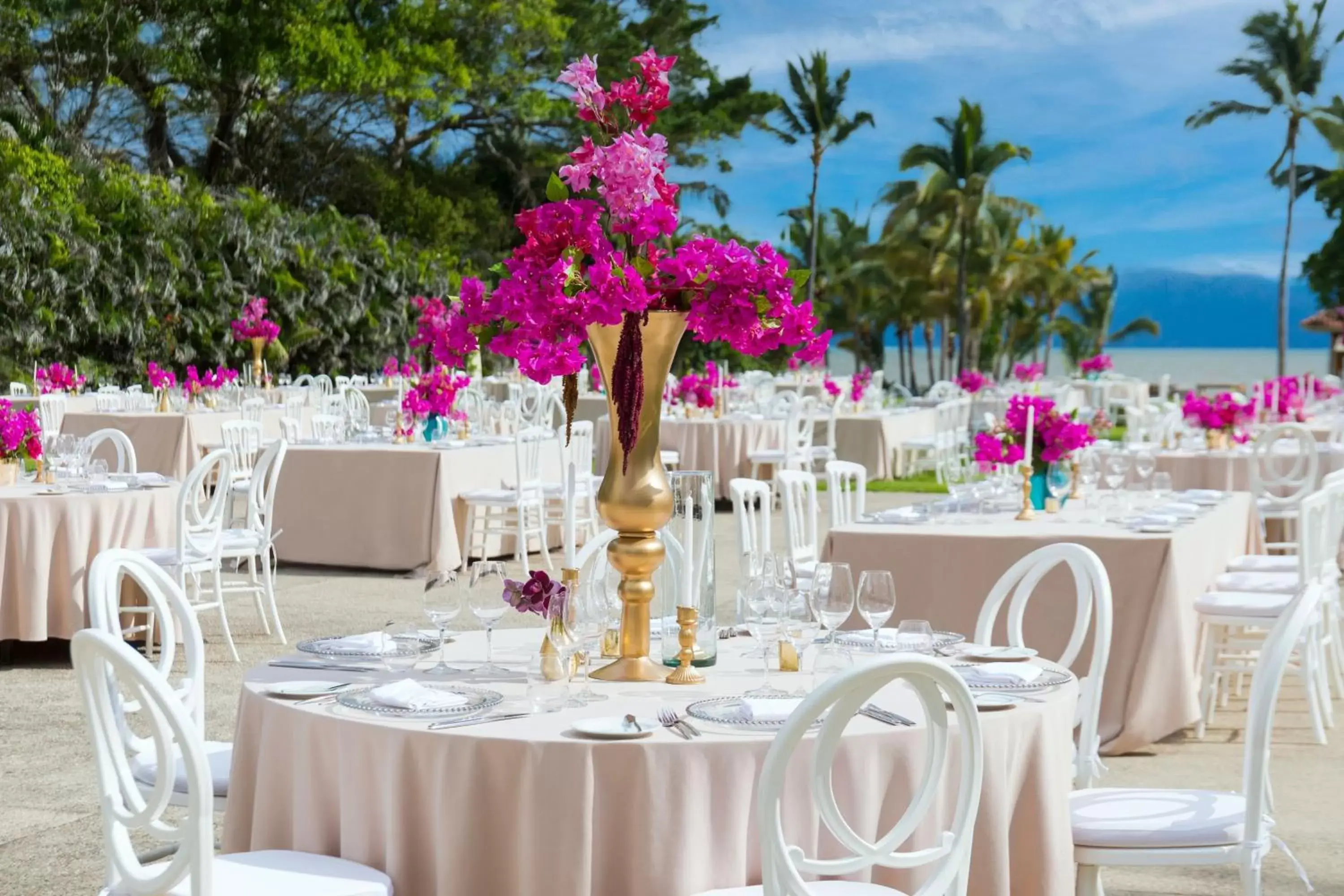 Meeting/conference room, Restaurant/Places to Eat in Marriott Puerto Vallarta Resort & Spa