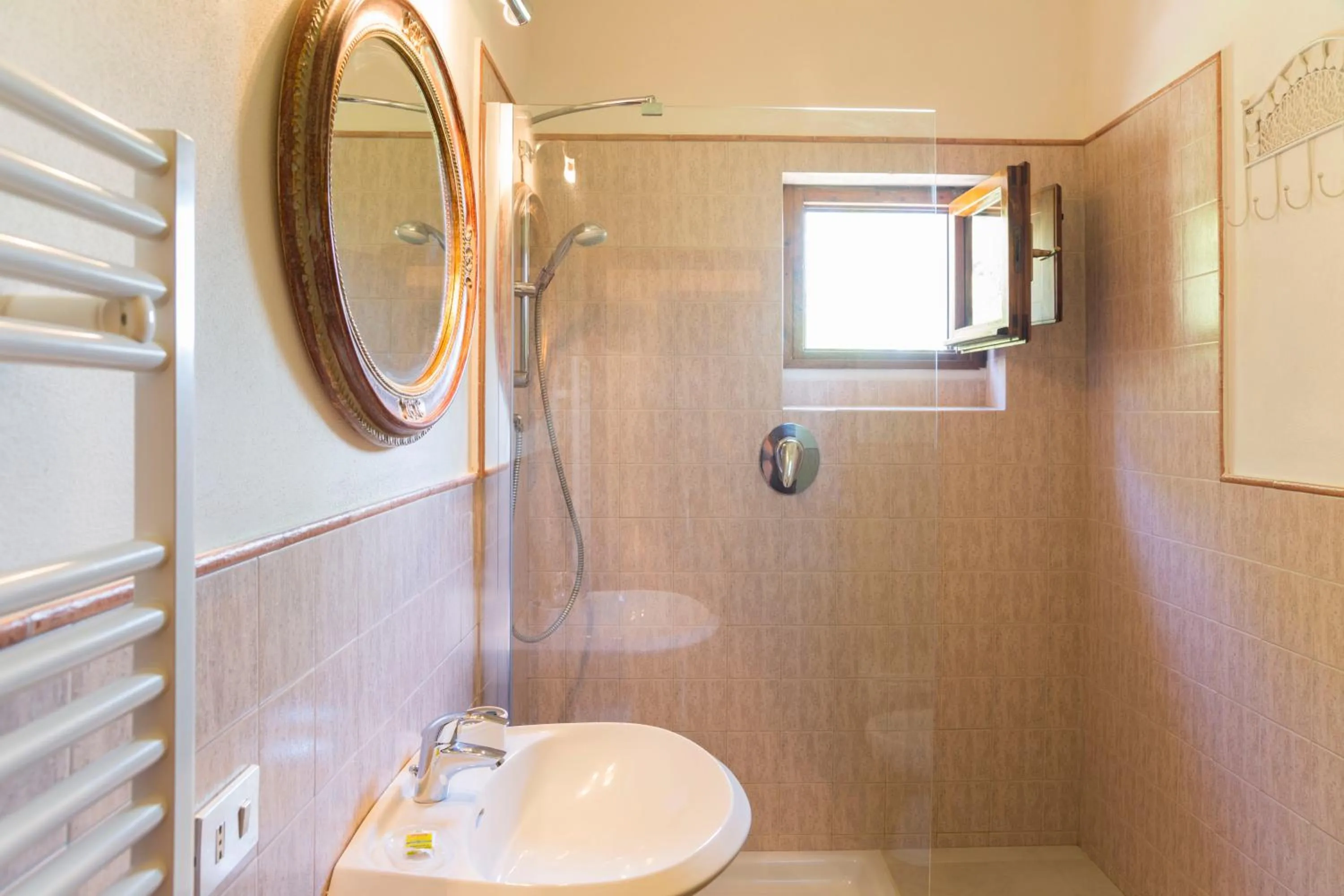 Bathroom in Borgo San Benedetto