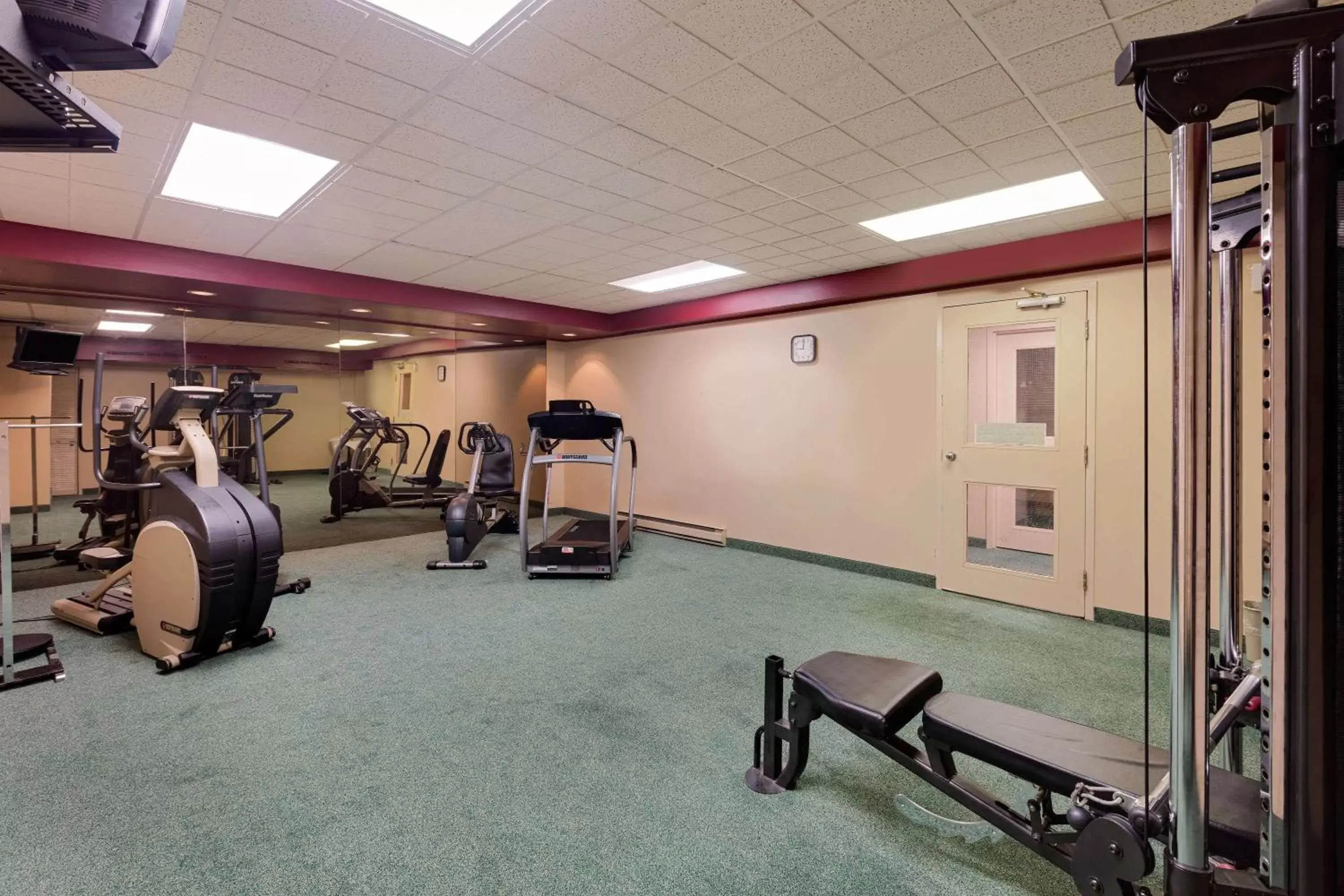 Fitness centre/facilities, Fitness Center/Facilities in Ramada by Wyndham Pinewood Park Resort North Bay