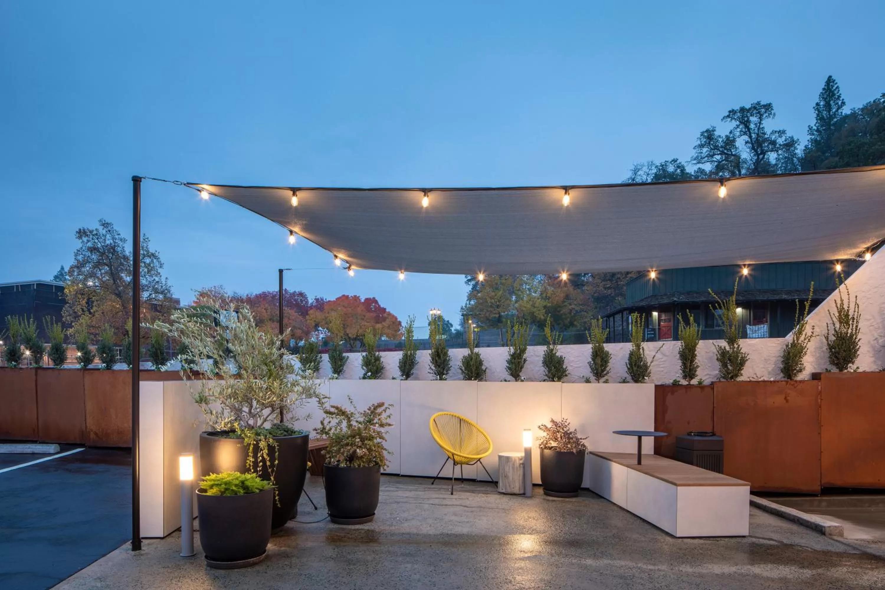 Property building in Hotel Lumberjack - Sonora