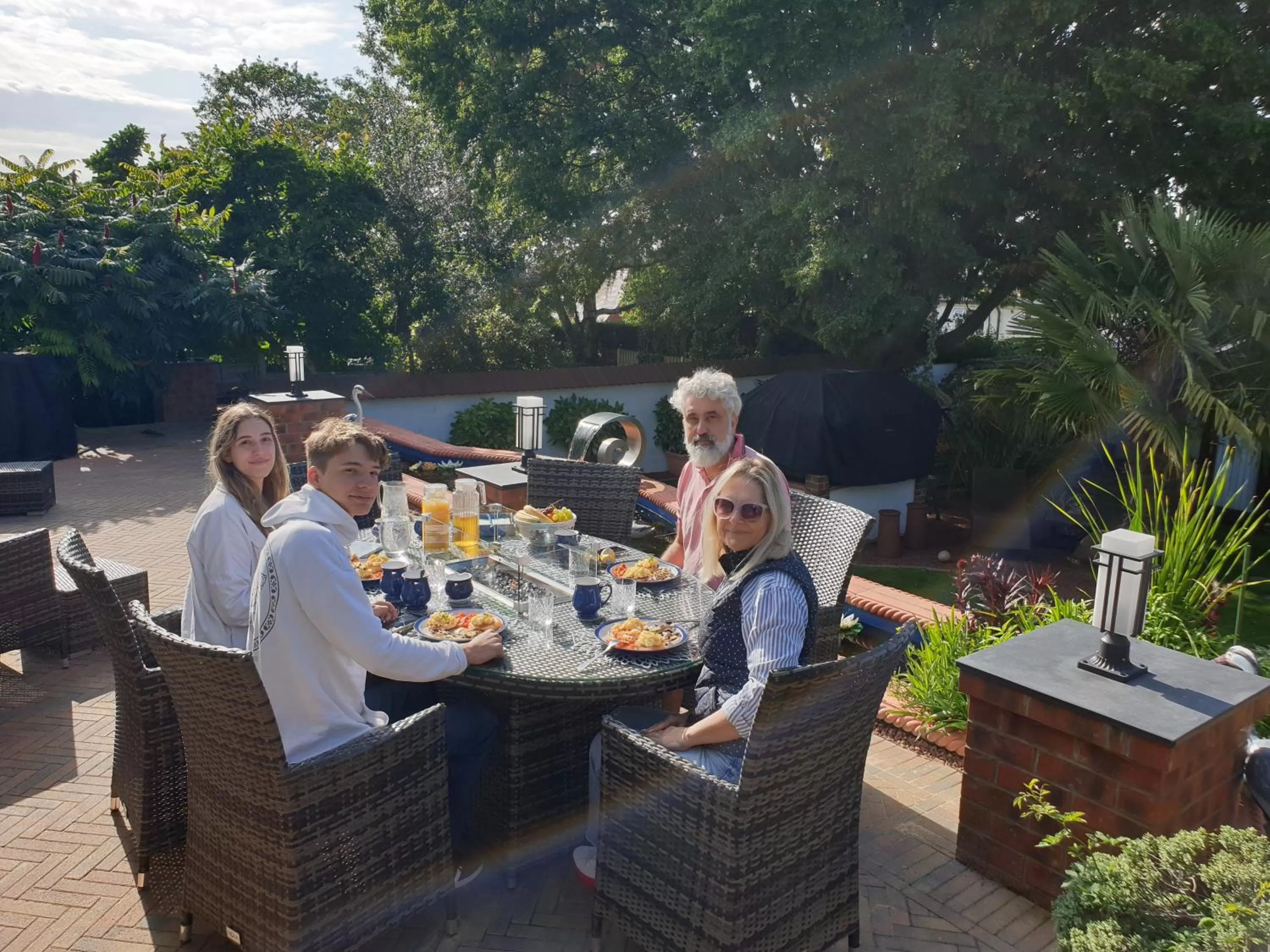 Dining area in Best Area Close to Leeds Centre