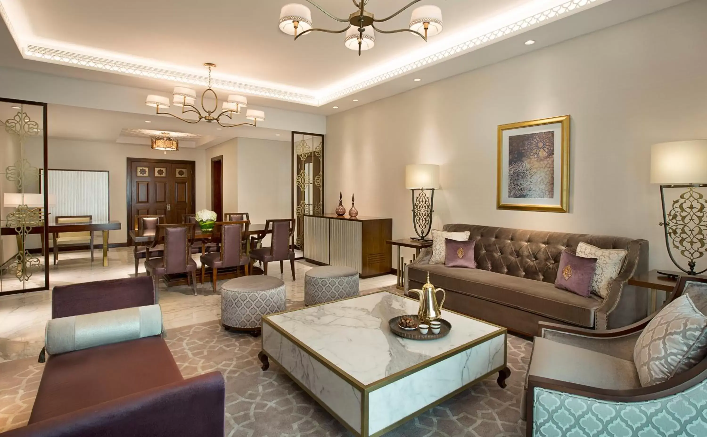 TV and multimedia, Seating Area in The Ritz-Carlton, Dubai